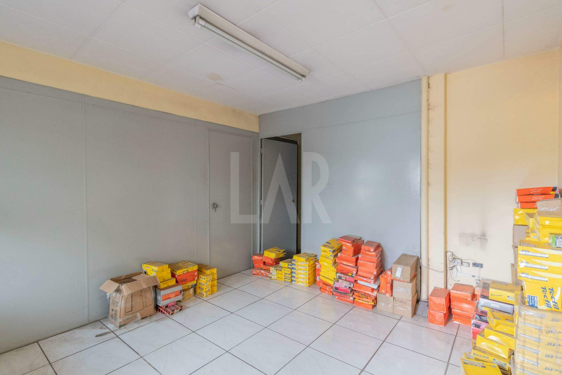 Sala para alugar, Camargos, Belo Horizonte - MG