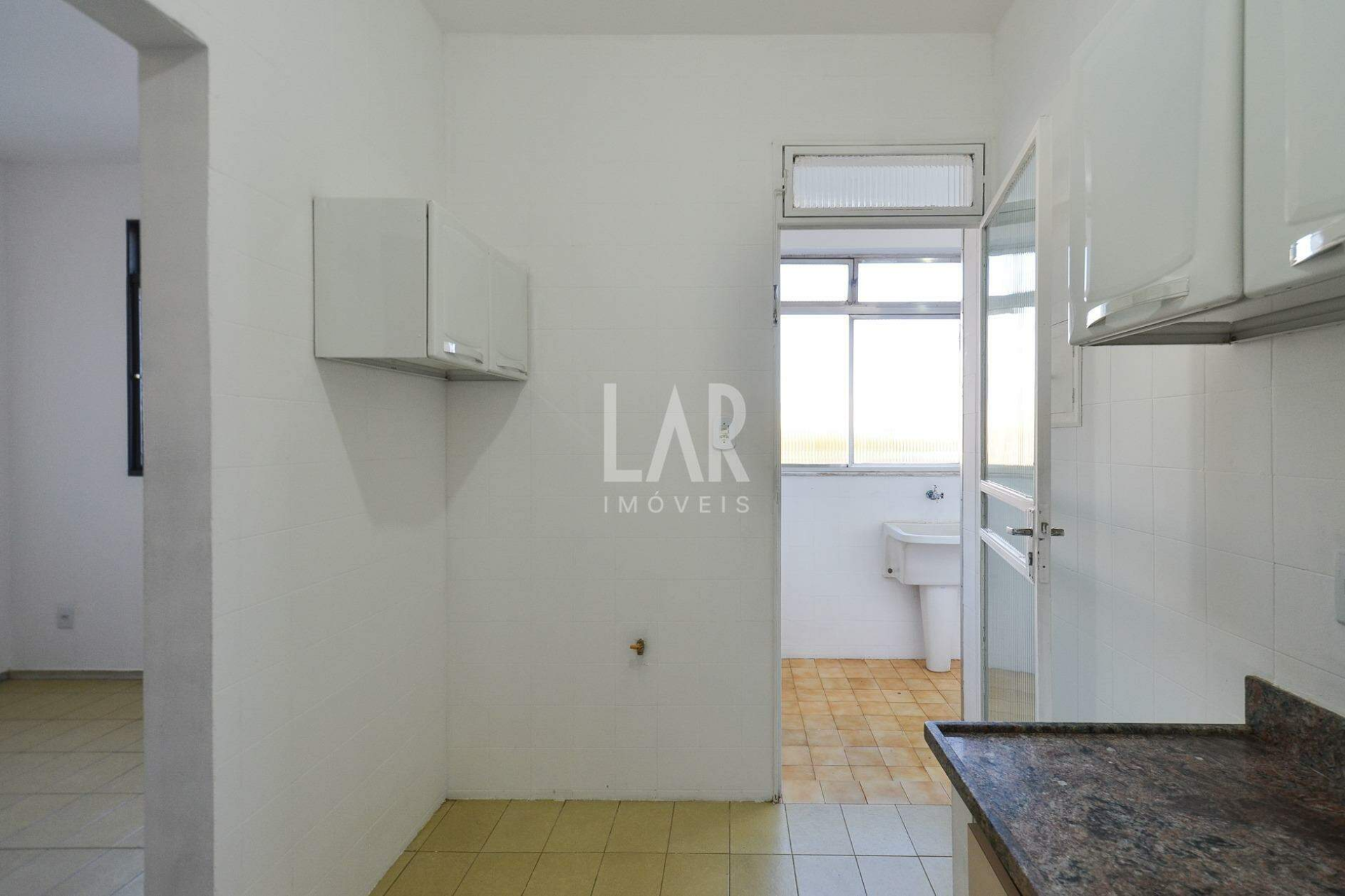 Apartamento de 3 quartos para alugar, Coração Eucarístico, Belo Horizonte - MG
