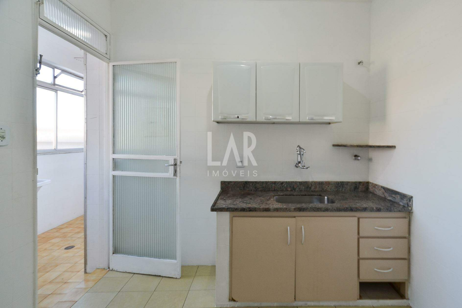 Apartamento de 3 quartos para alugar, Coração Eucarístico, Belo Horizonte - MG