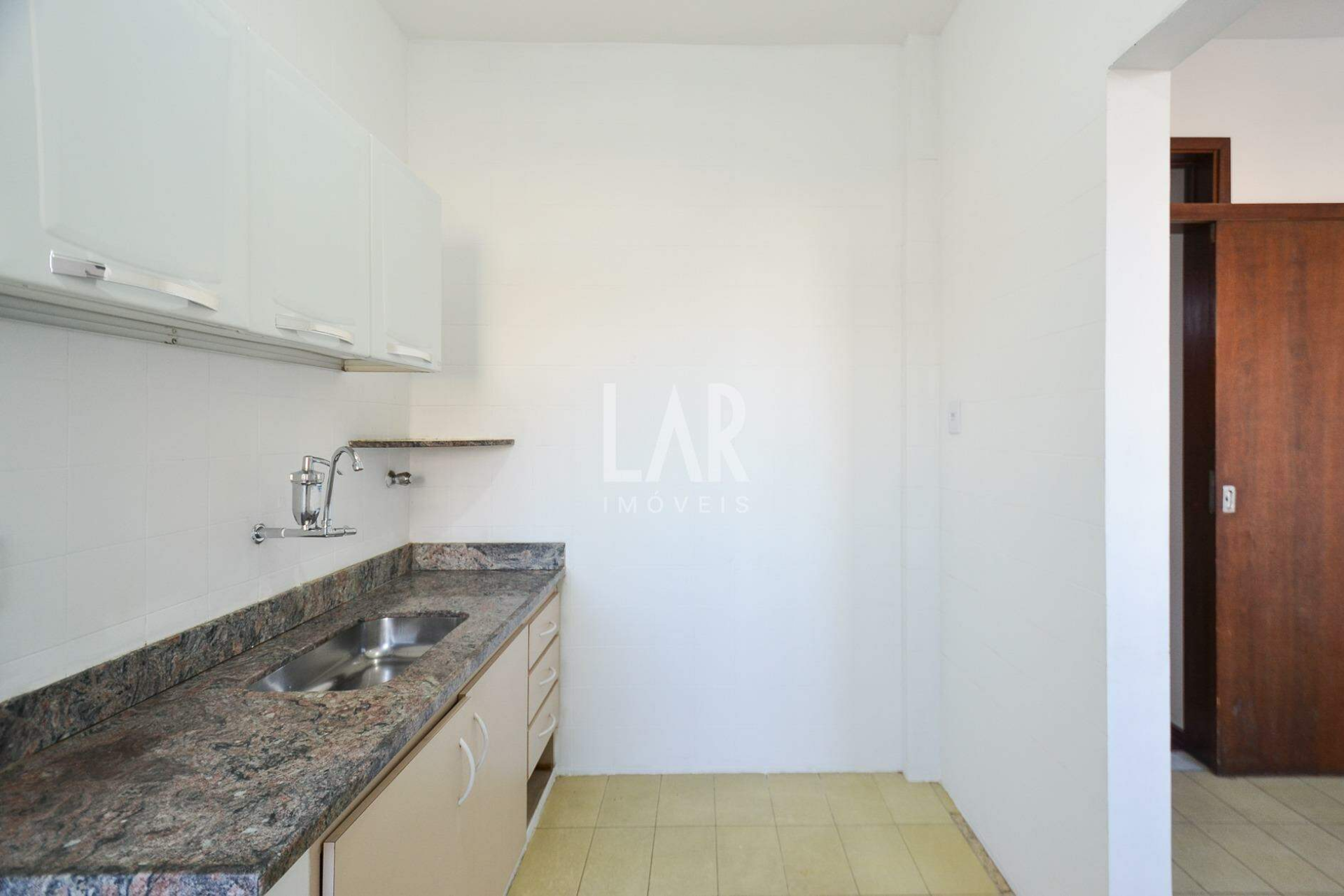 Apartamento de 3 quartos para alugar, Coração Eucarístico, Belo Horizonte - MG