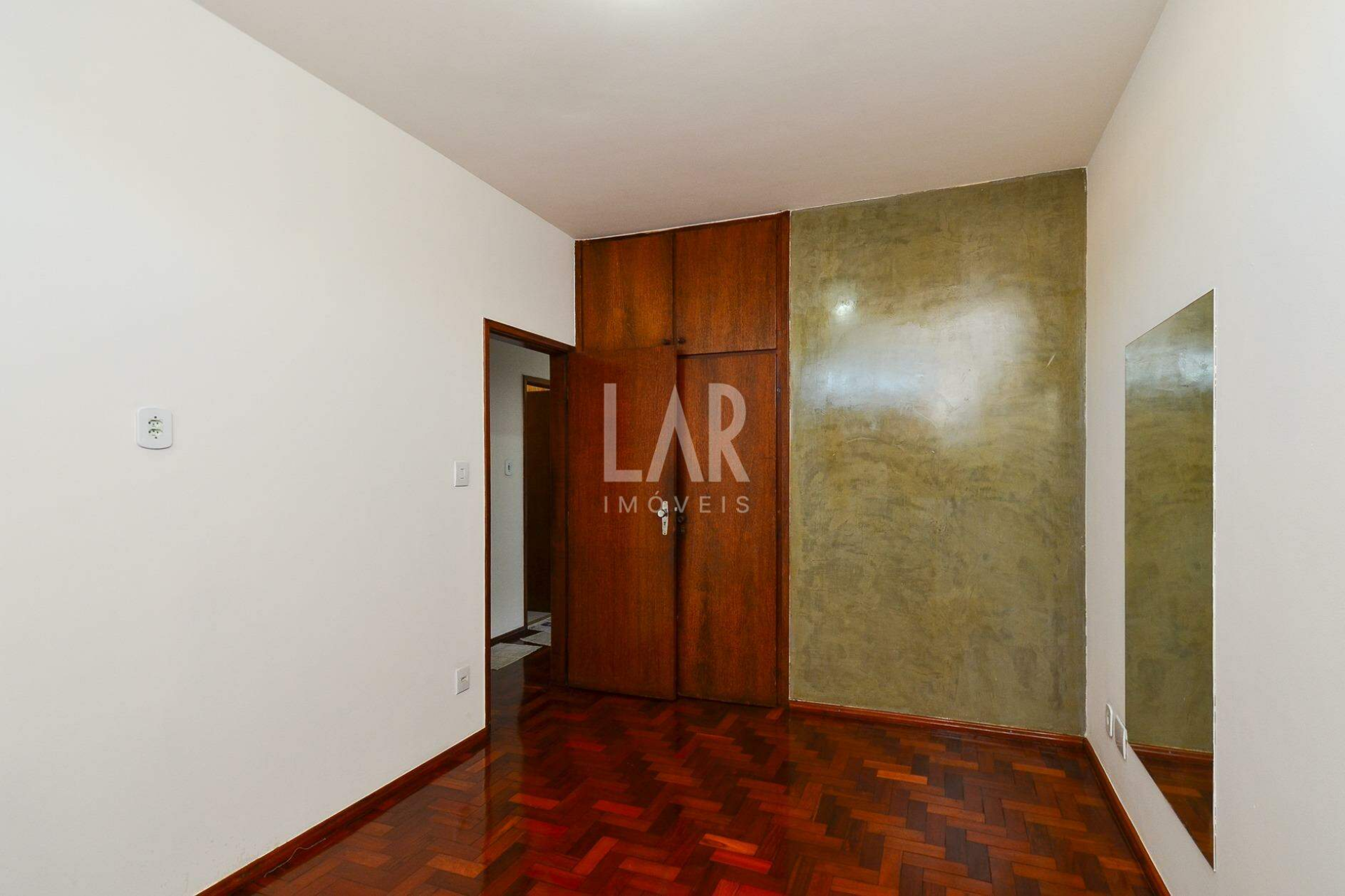 Apartamento de 3 quartos para alugar, Coração Eucarístico, Belo Horizonte - MG