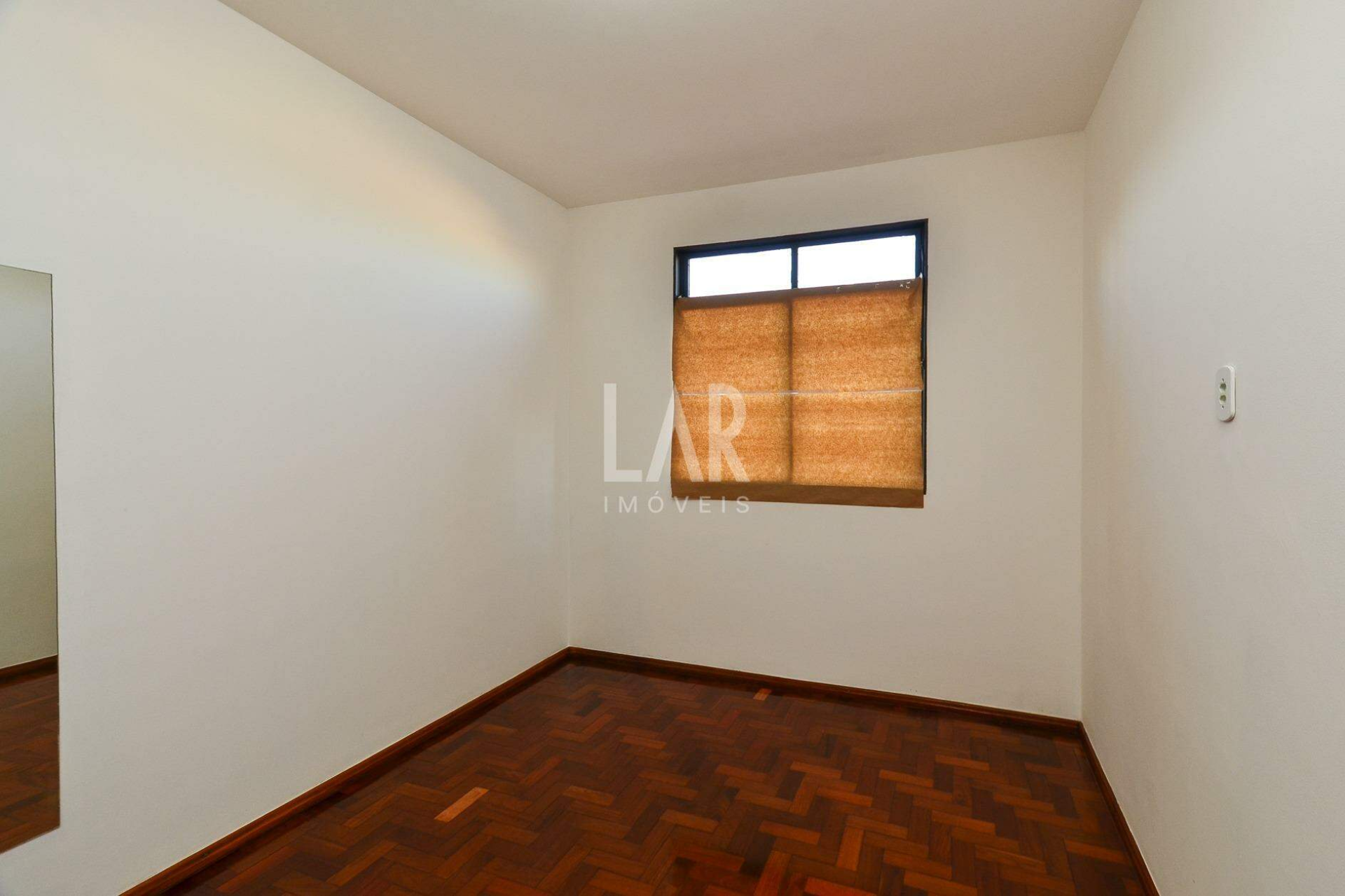 Apartamento de 3 quartos para alugar, Coração Eucarístico, Belo Horizonte - MG