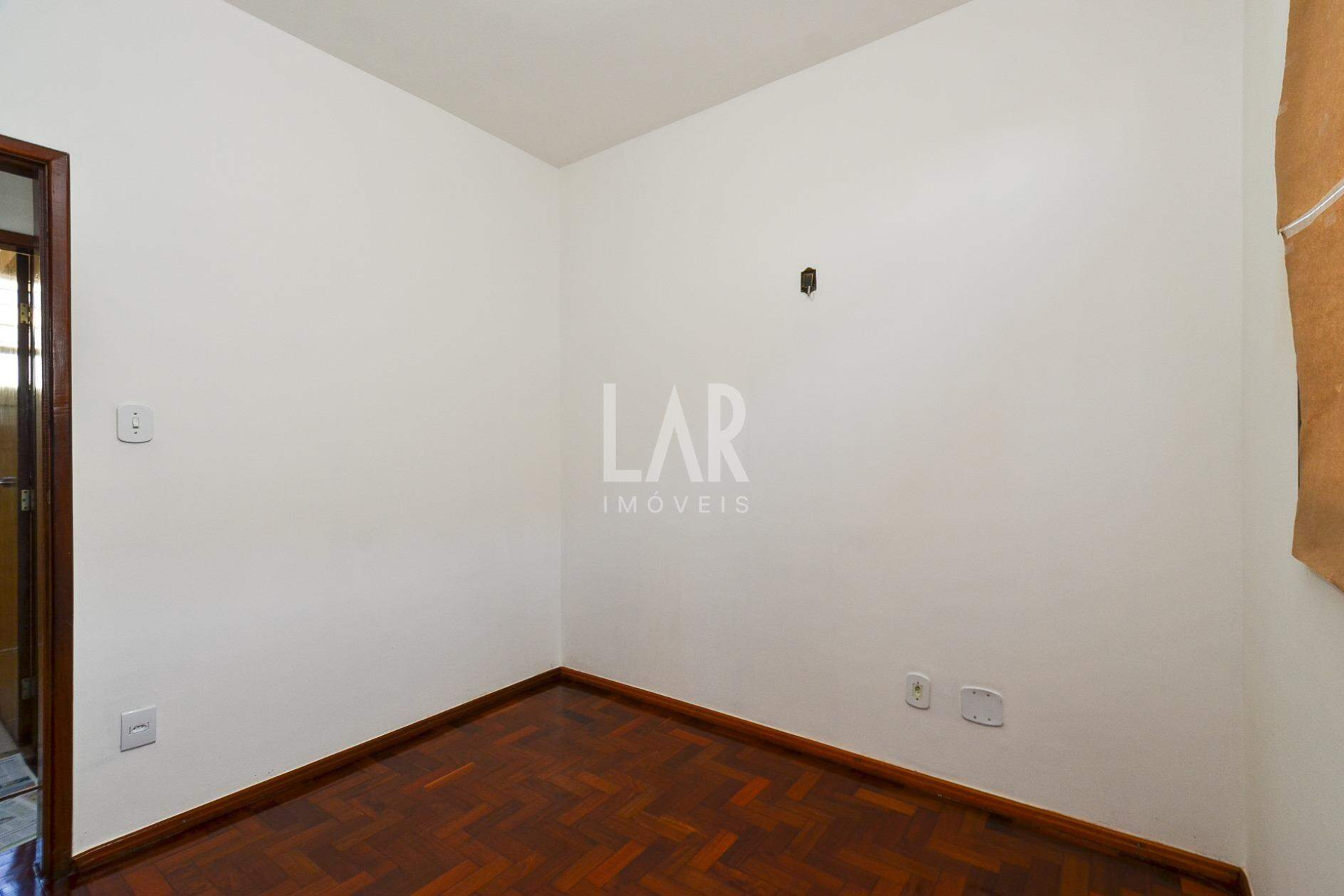 Apartamento de 3 quartos para alugar, Coração Eucarístico, Belo Horizonte - MG