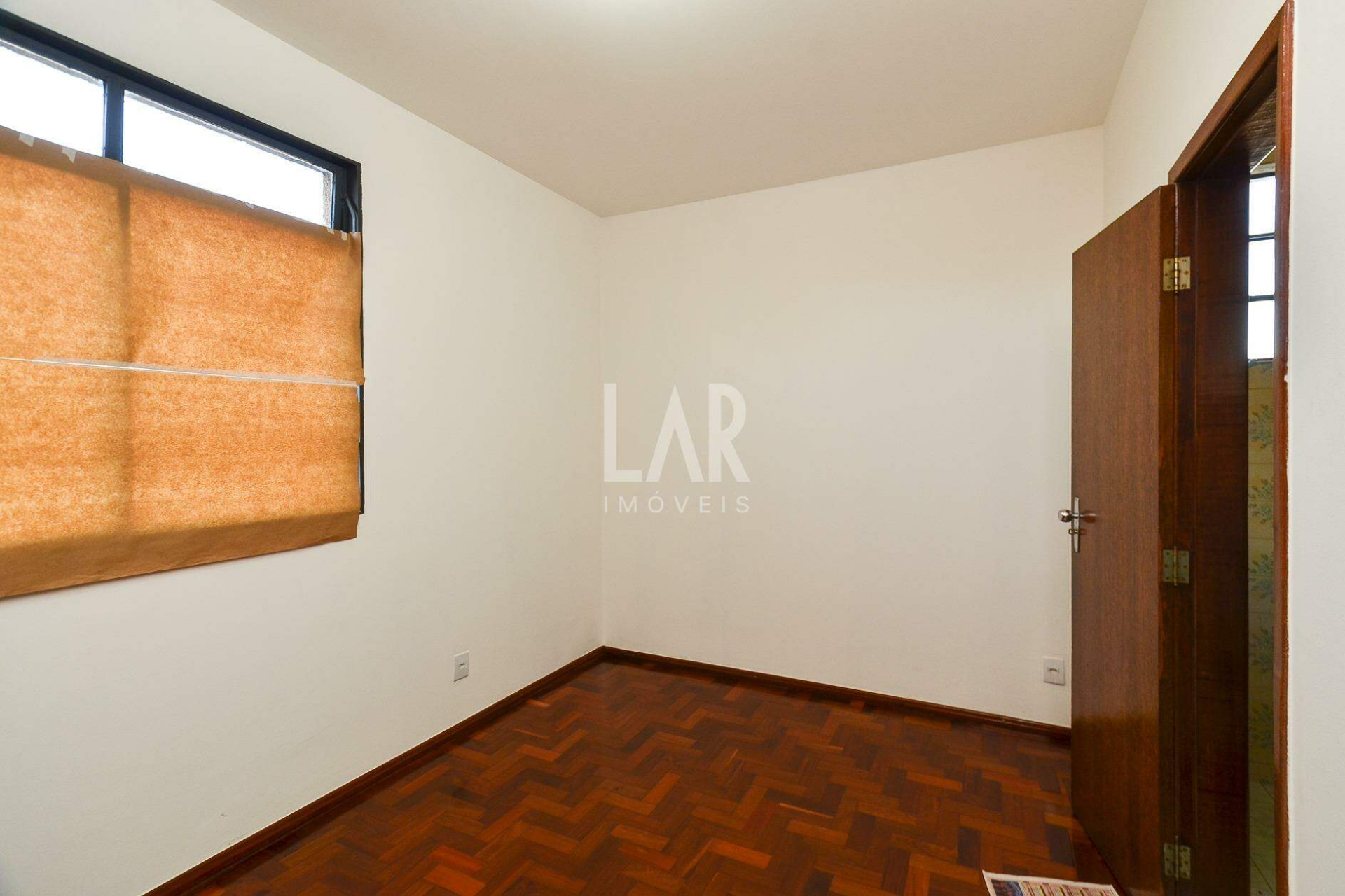 Apartamento de 3 quartos para alugar, Coração Eucarístico, Belo Horizonte - MG