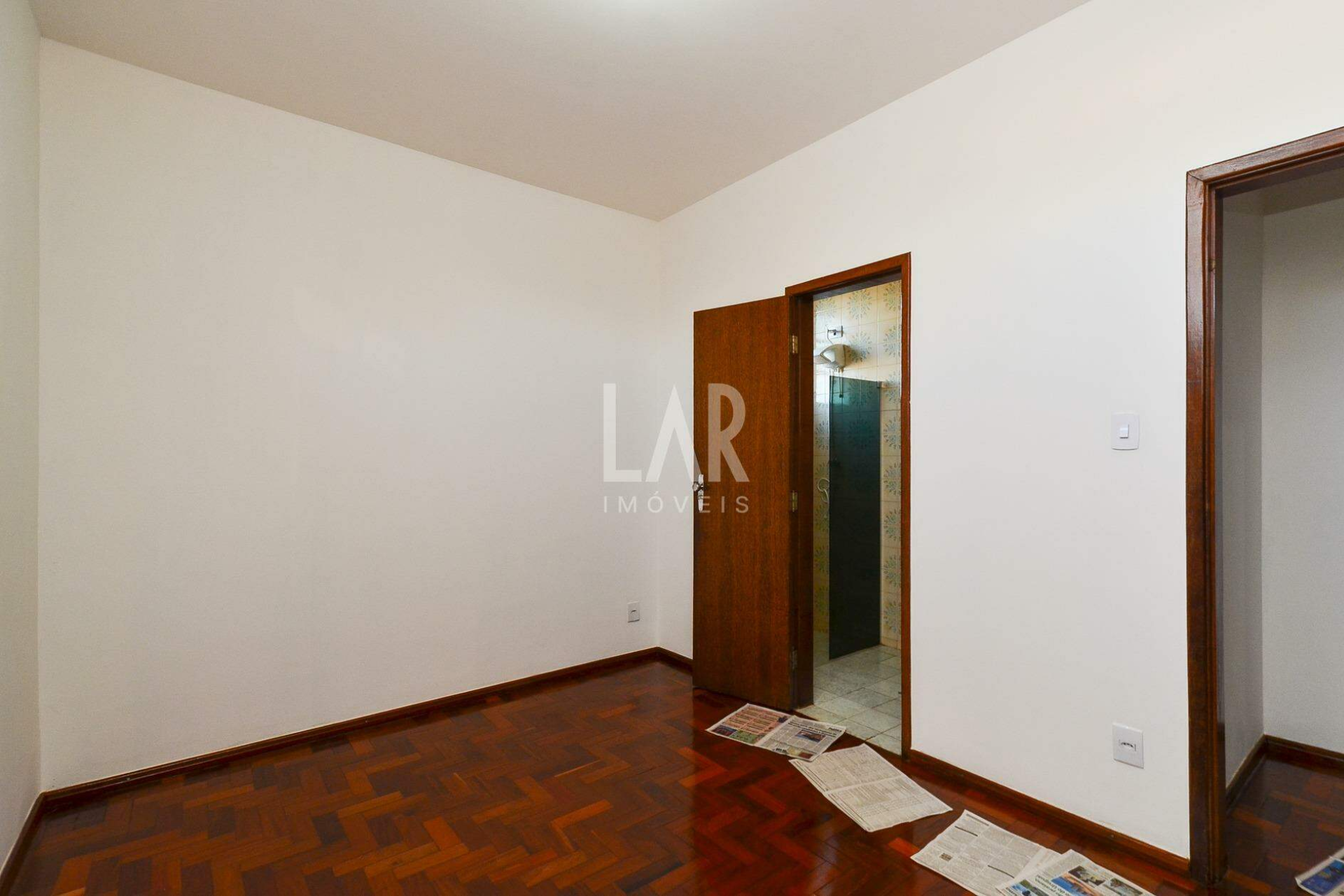 Apartamento de 3 quartos para alugar, Coração Eucarístico, Belo Horizonte - MG