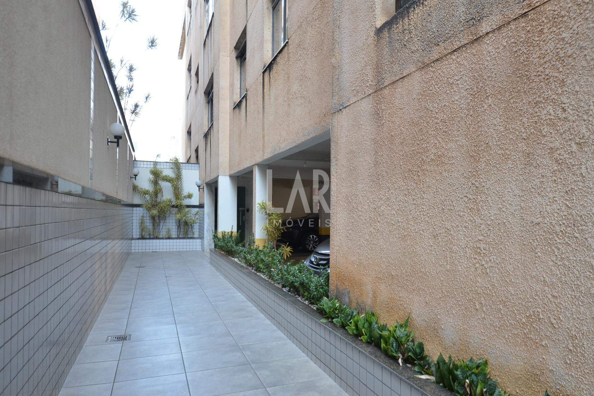 Apartamento de 3 quartos para alugar, Coração Eucarístico, Belo Horizonte - MG