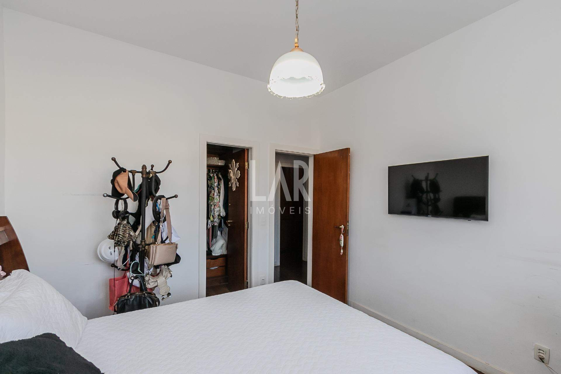 Casa de 6 quartos à venda, São Bento, Belo Horizonte - MG