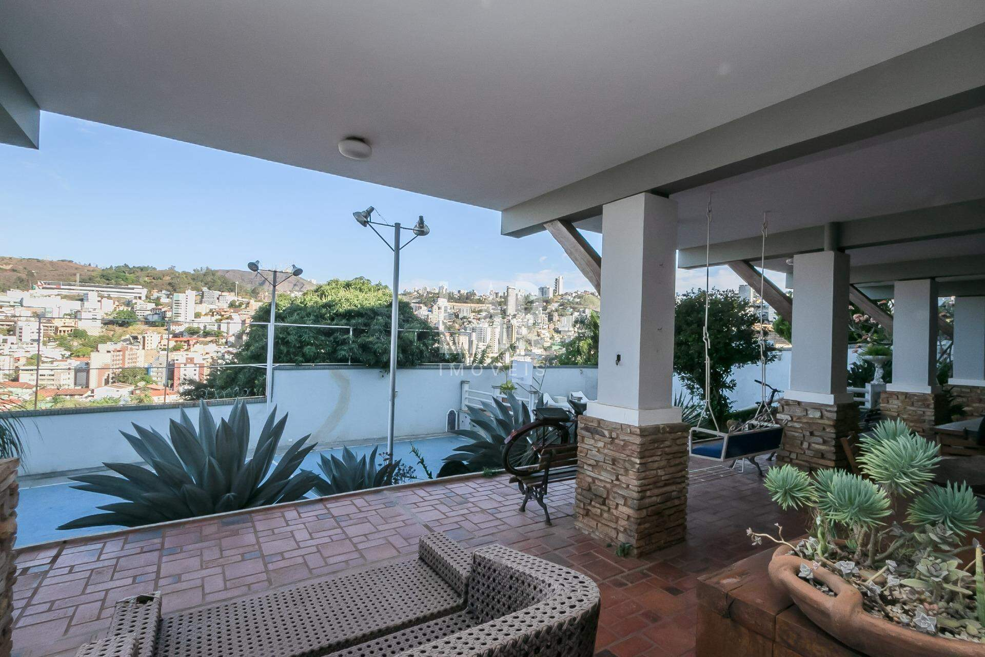 Casa de 6 quartos à venda, São Bento, Belo Horizonte - MG