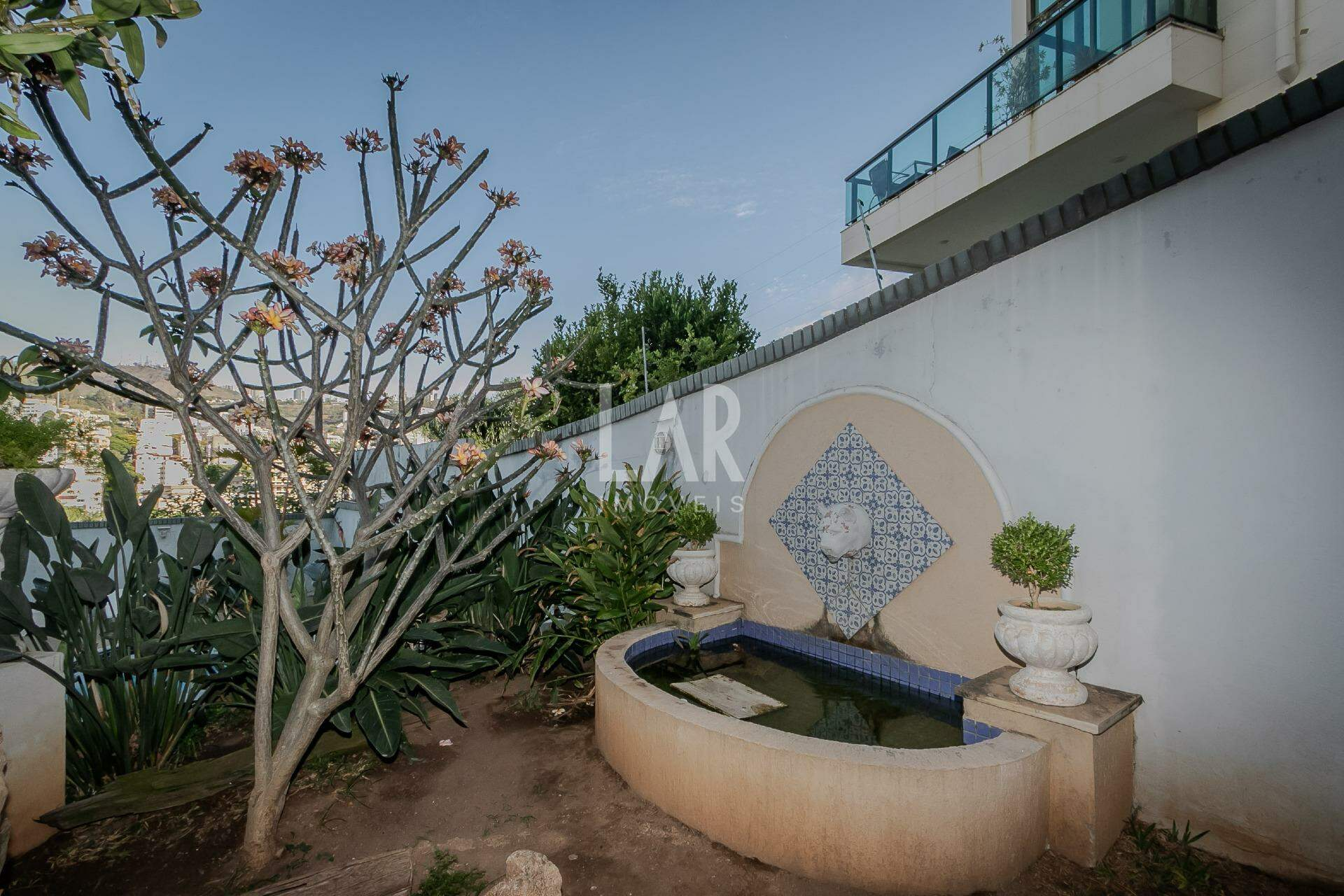 Casa de 6 quartos à venda, São Bento, Belo Horizonte - MG
