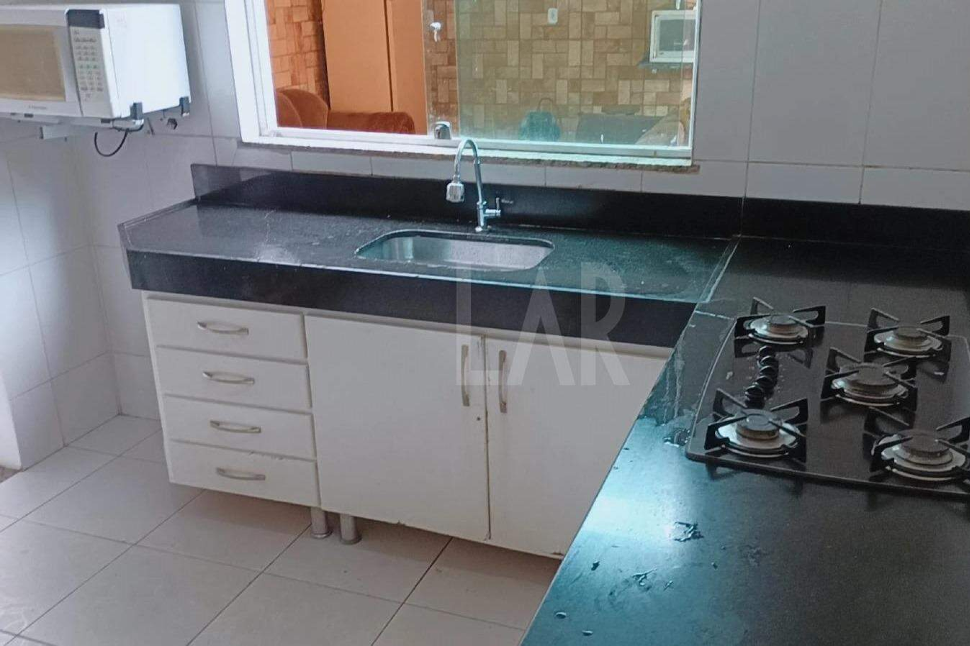 Casa Geminada de 2 quartos à venda, Santa Amélia, Belo Horizonte - MG