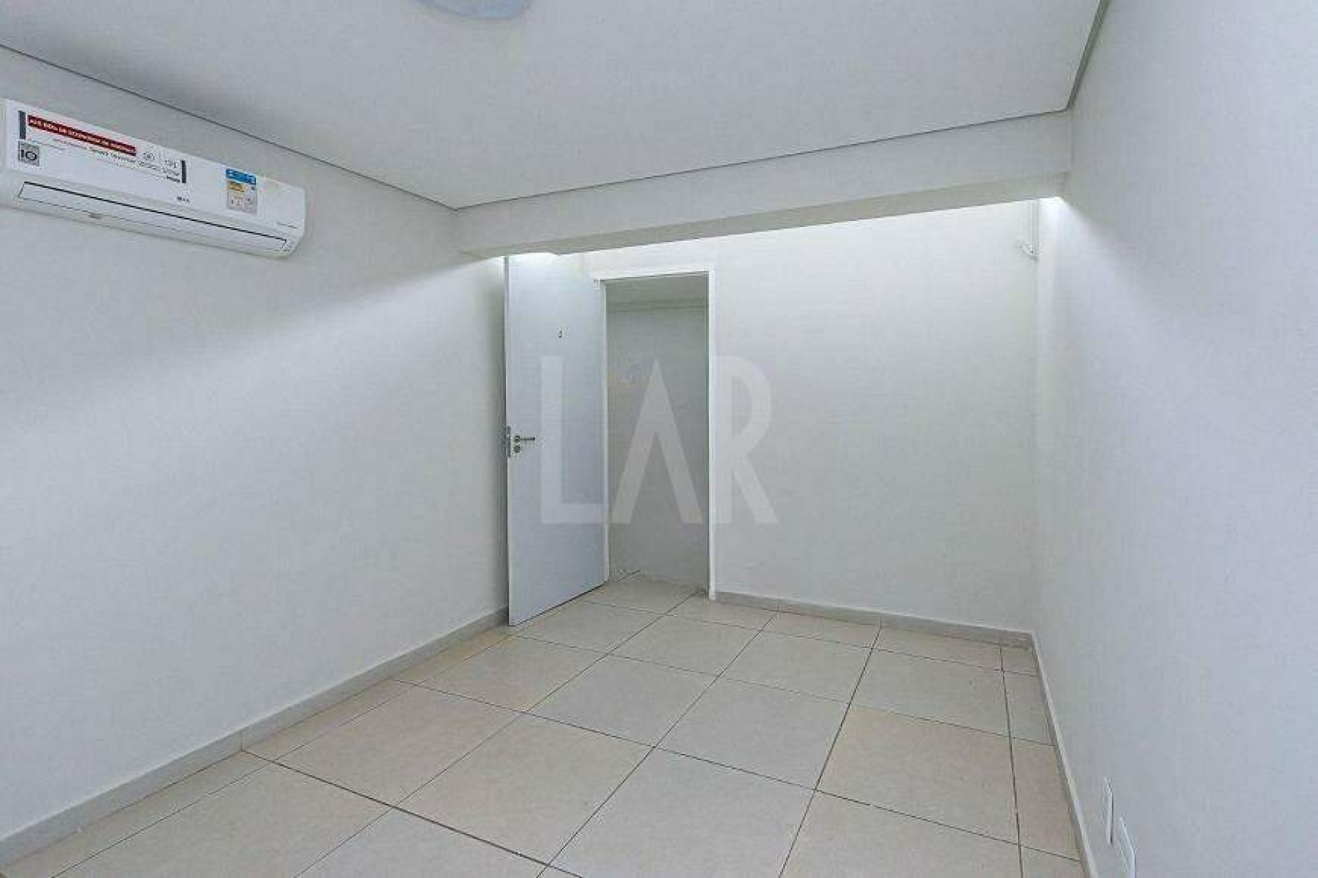 Sala à venda, Santa Efigênia, Belo Horizonte - MG