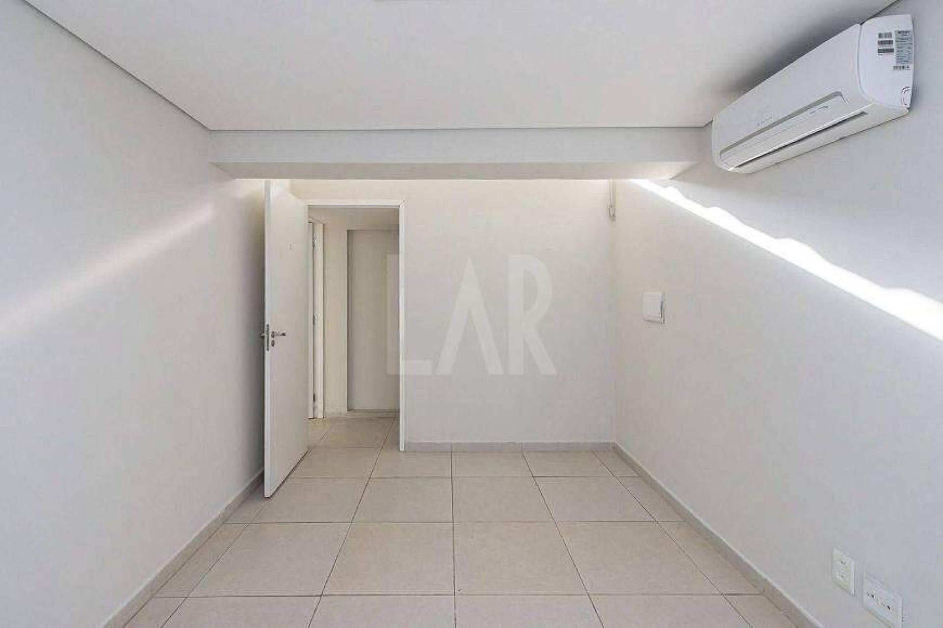 Sala à venda, Santa Efigênia, Belo Horizonte - MG