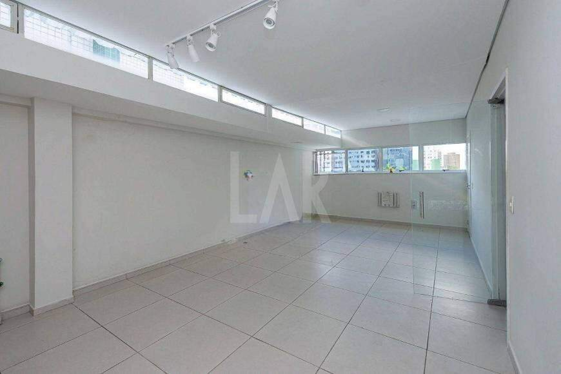 Sala à venda, Santa Efigênia, Belo Horizonte - MG