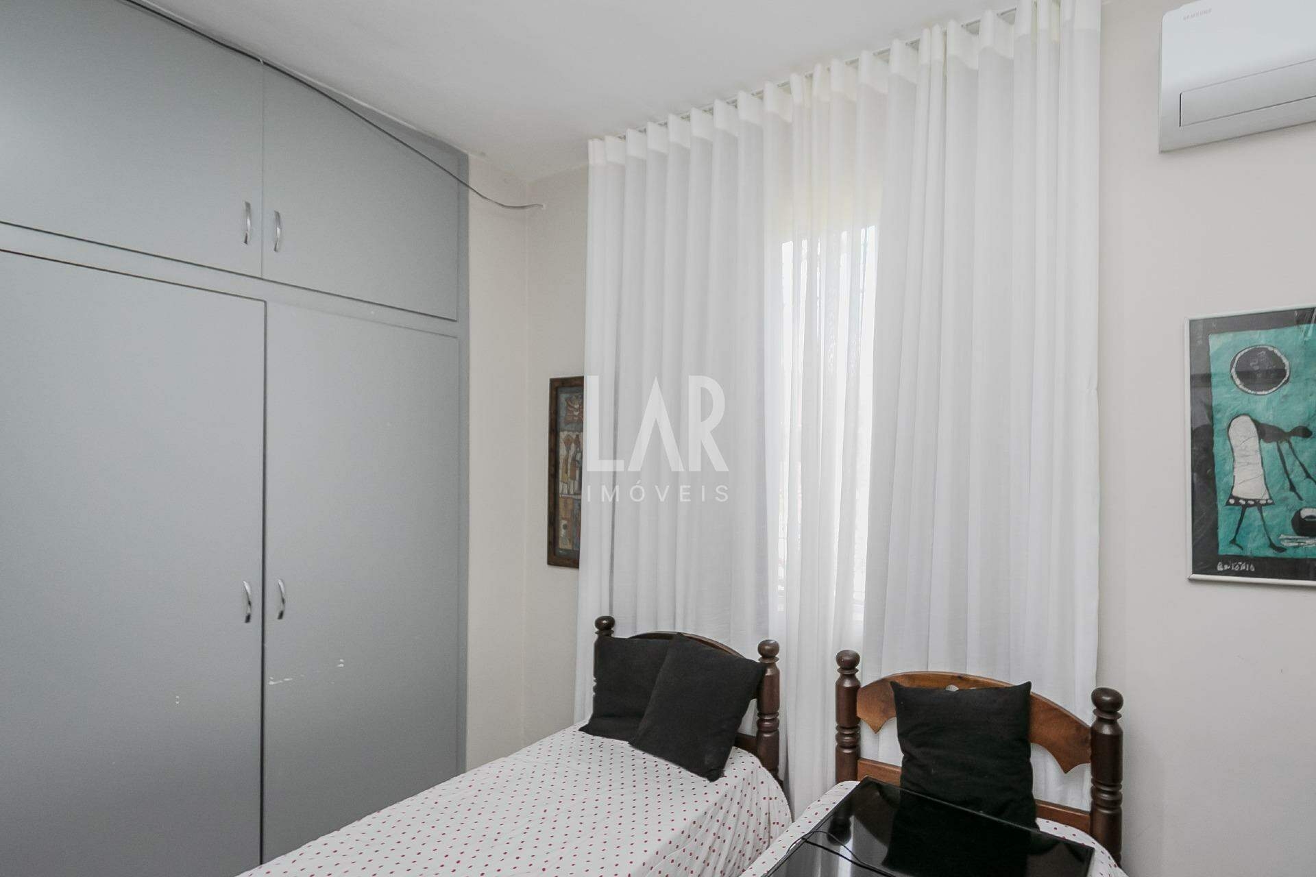 Casa de 3 quartos à venda, Santa Rosa, Belo Horizonte - MG