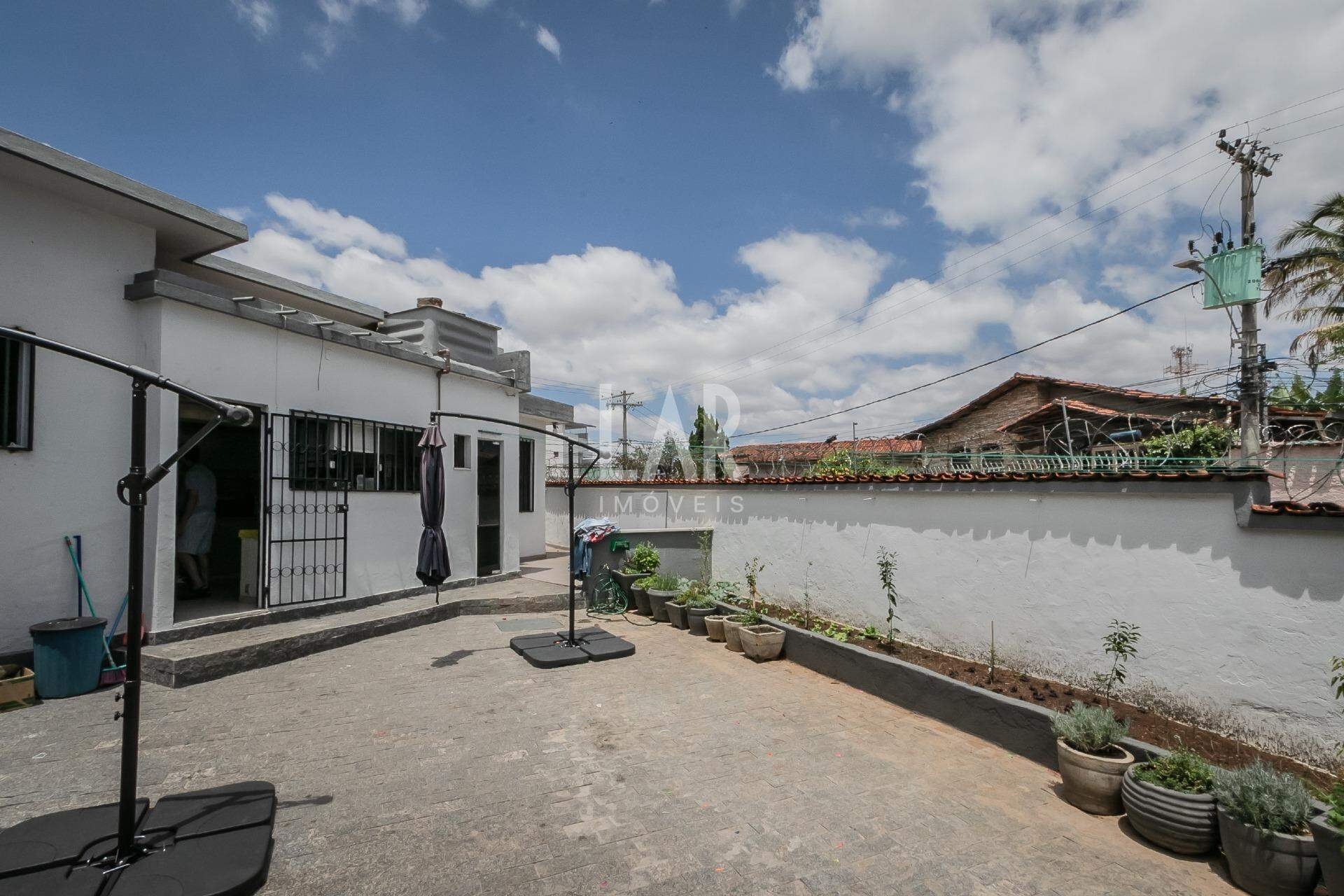 Casa de 3 quartos à venda, Santa Rosa, Belo Horizonte - MG