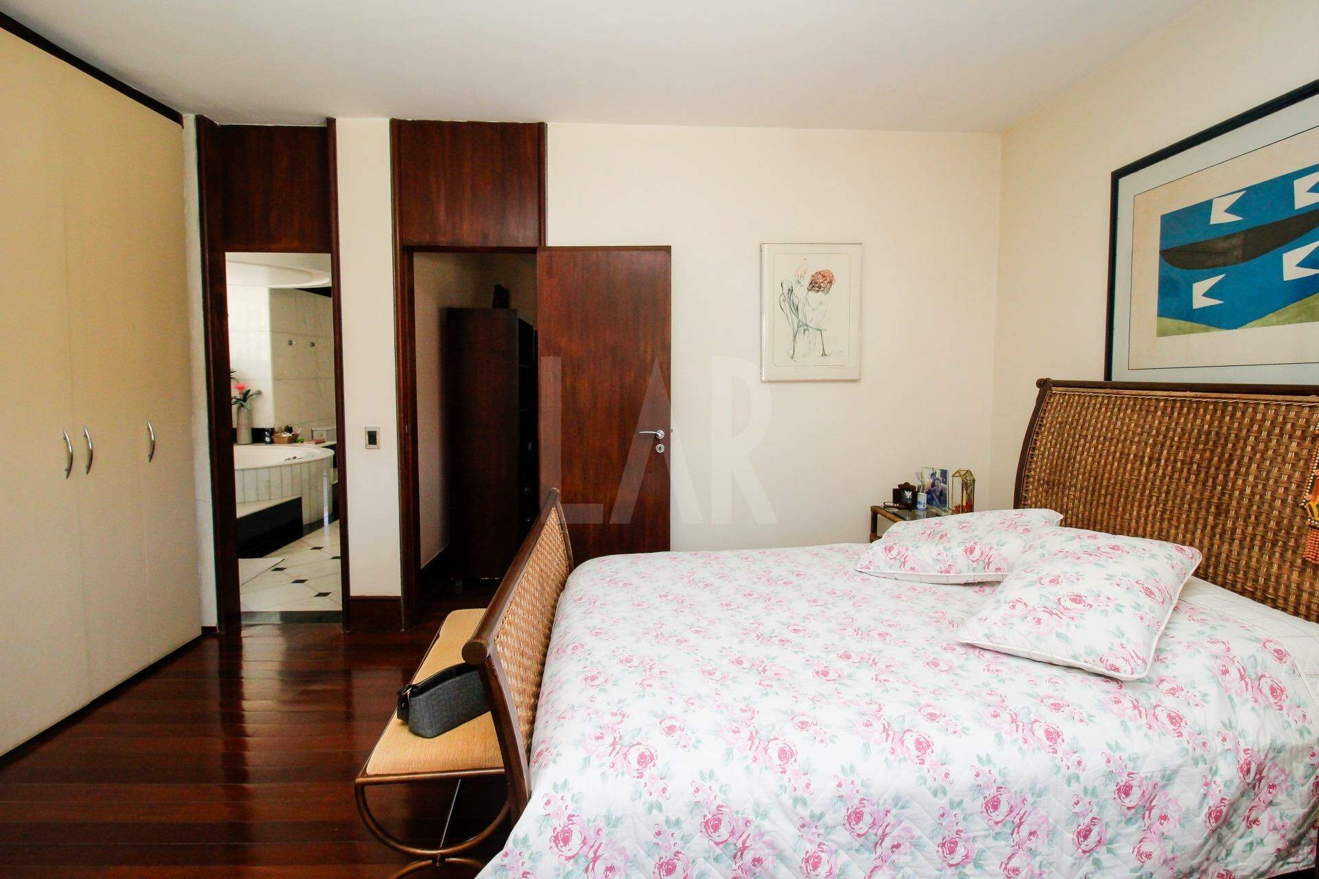 Casa de 4 quartos à venda, São Bento, Belo Horizonte - MG