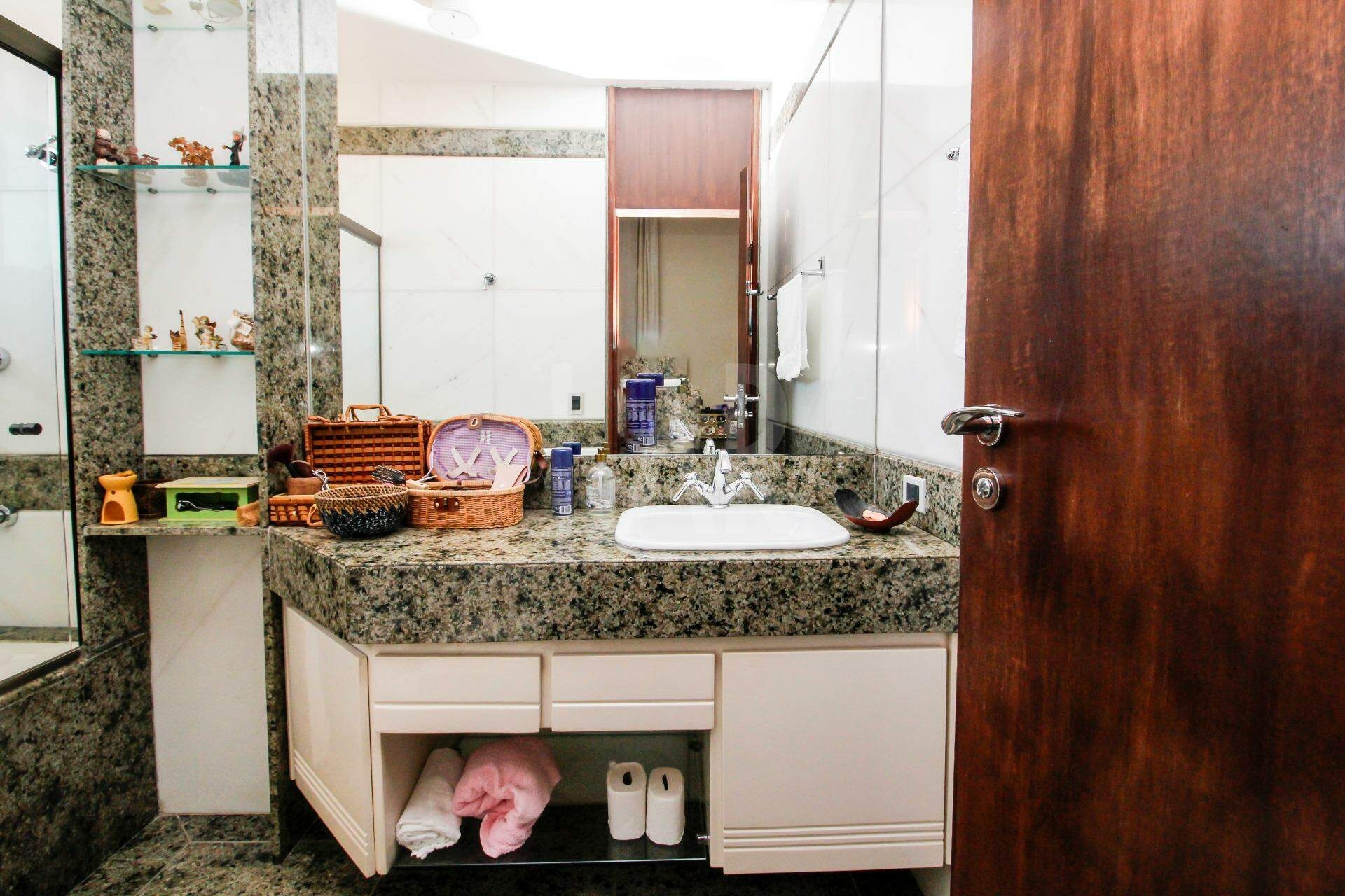 Casa de 4 quartos à venda, São Bento, Belo Horizonte - MG