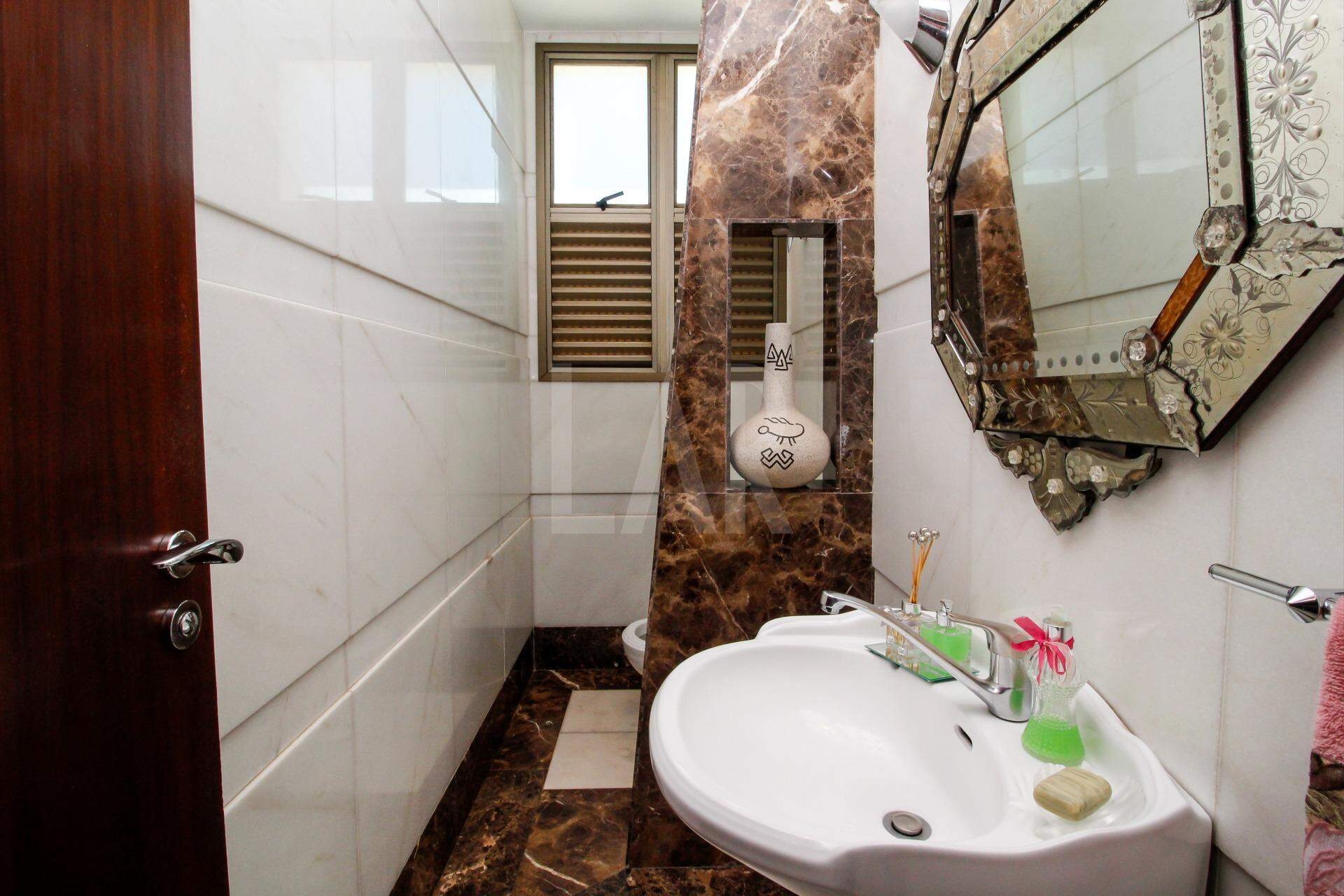 Casa de 4 quartos à venda, São Bento, Belo Horizonte - MG