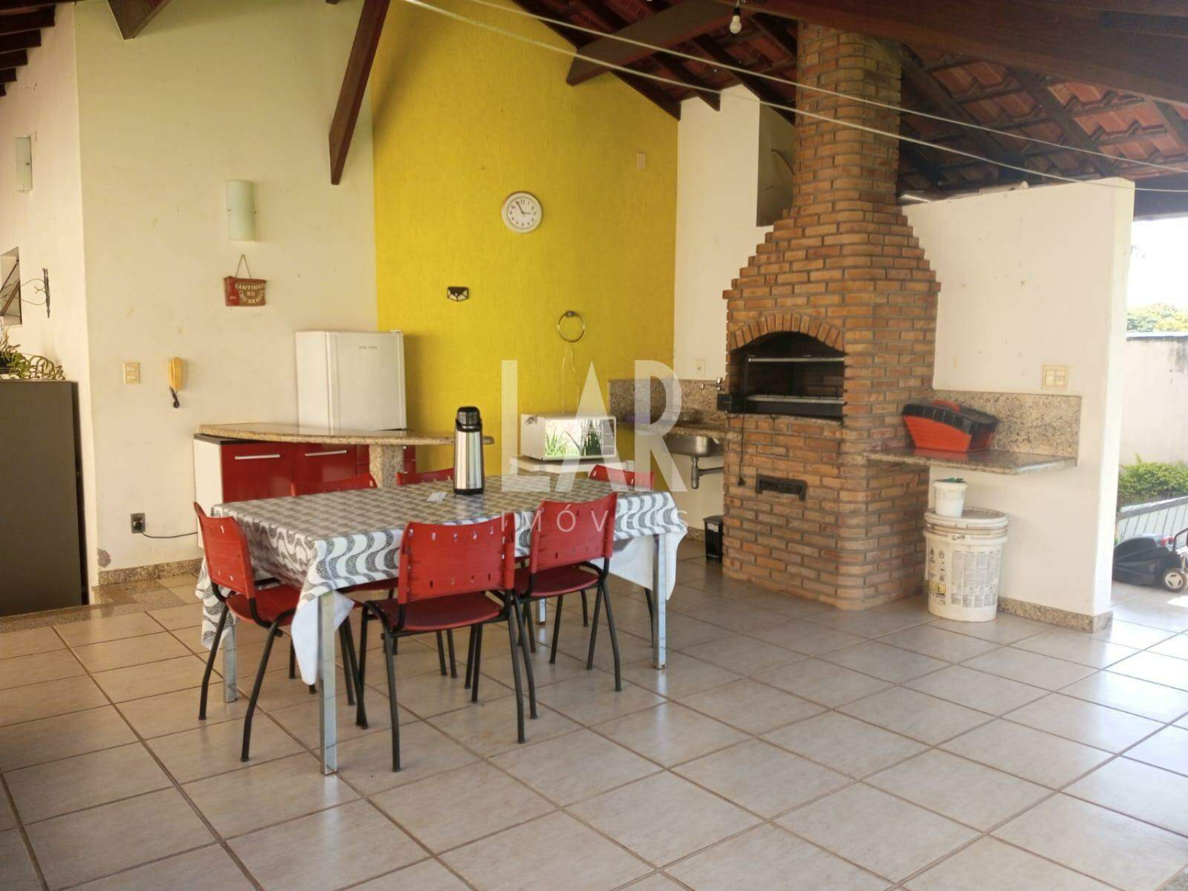 Casa de 5 quartos à venda, Bandeirantes (Pampulha), Belo Horizonte - MG