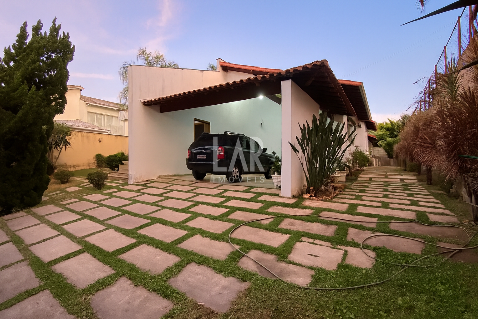 Casa de 5 quartos à venda, Bandeirantes (Pampulha), Belo Horizonte - MG