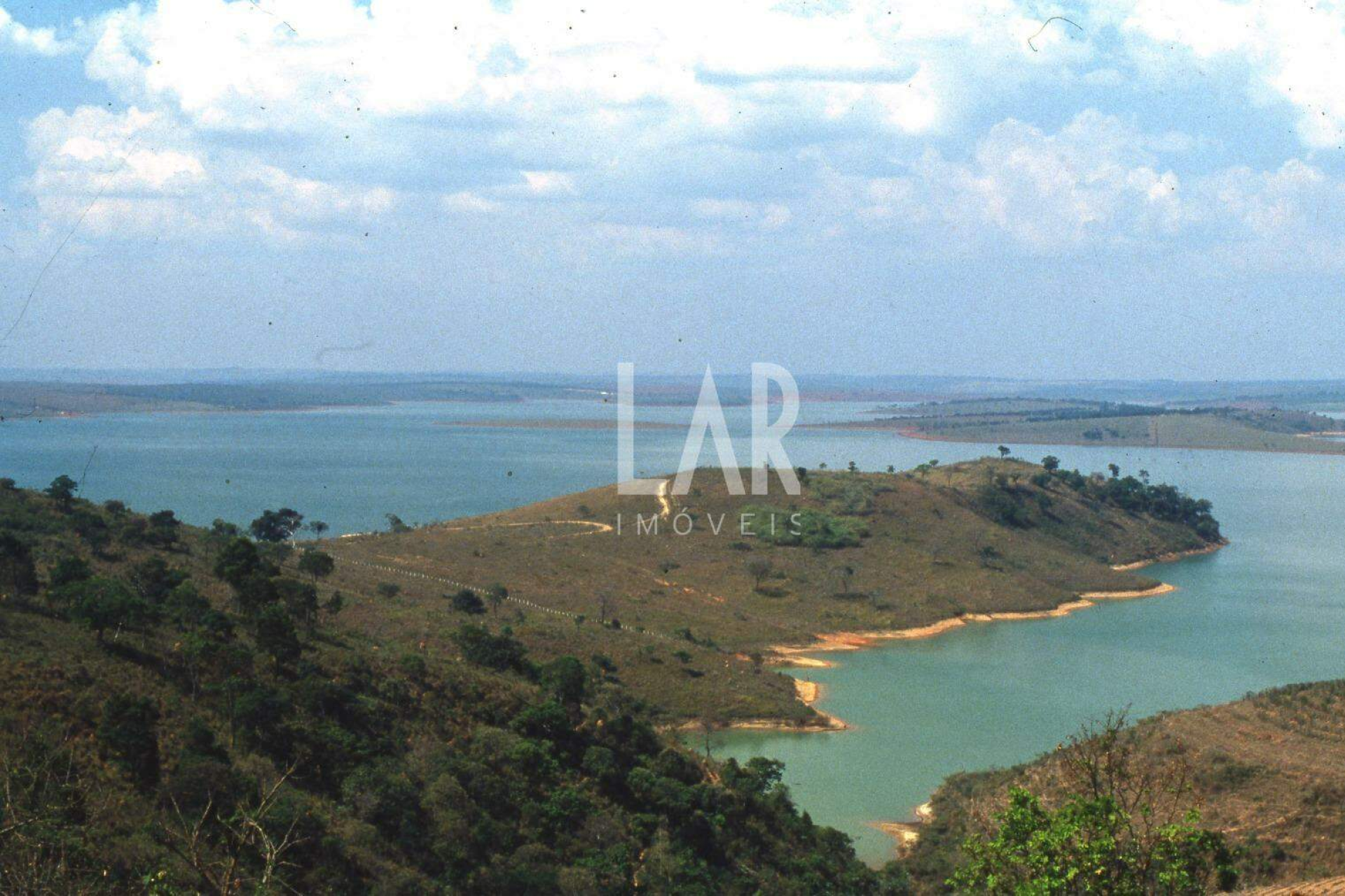 Fazenda - Sítio de 3 quartos à venda, Centro, Guapé - MG