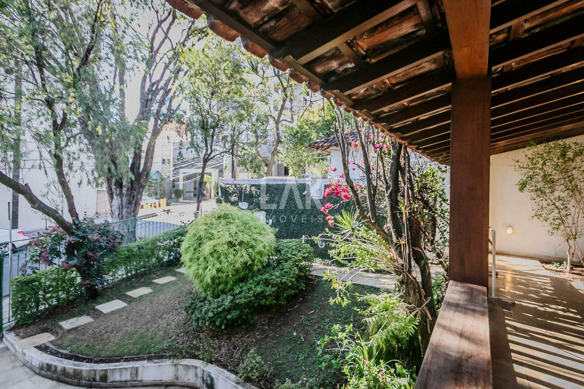 Casa de 4 quartos à venda, Serra, Belo Horizonte - MG