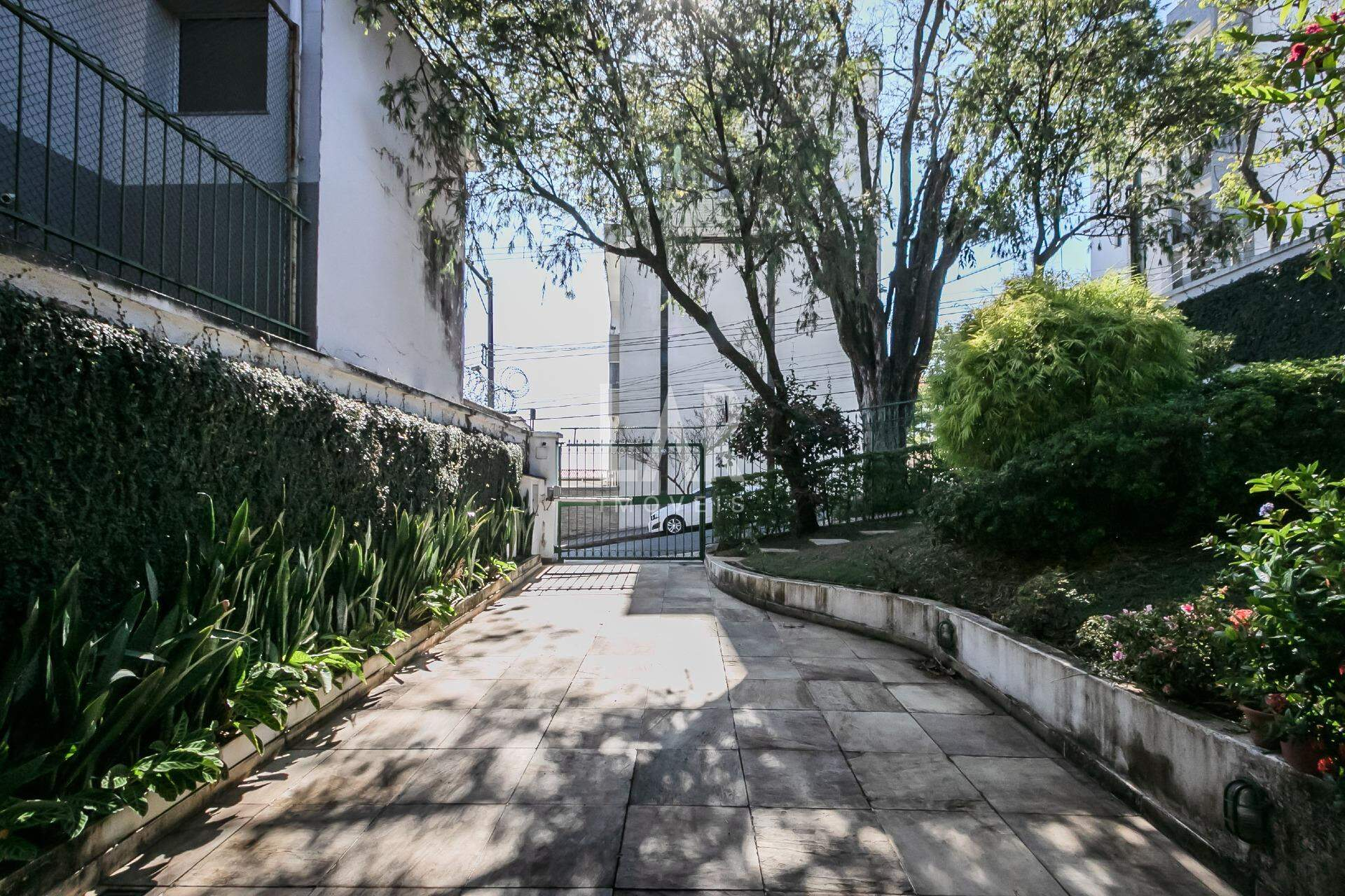 Casa de 4 quartos à venda, Serra, Belo Horizonte - MG