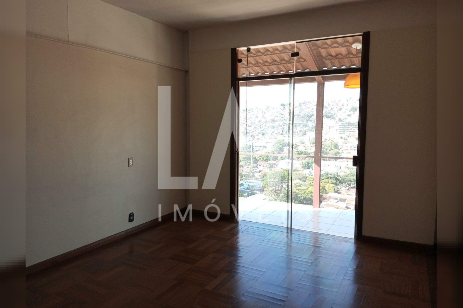 Casa de 4 quartos à venda, São Bento, Belo Horizonte - MG