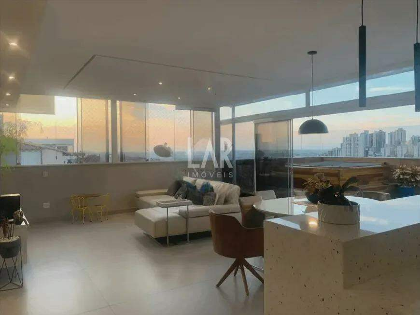 Apartamento de 4 quartos à venda, Buritis, Belo Horizonte - MG