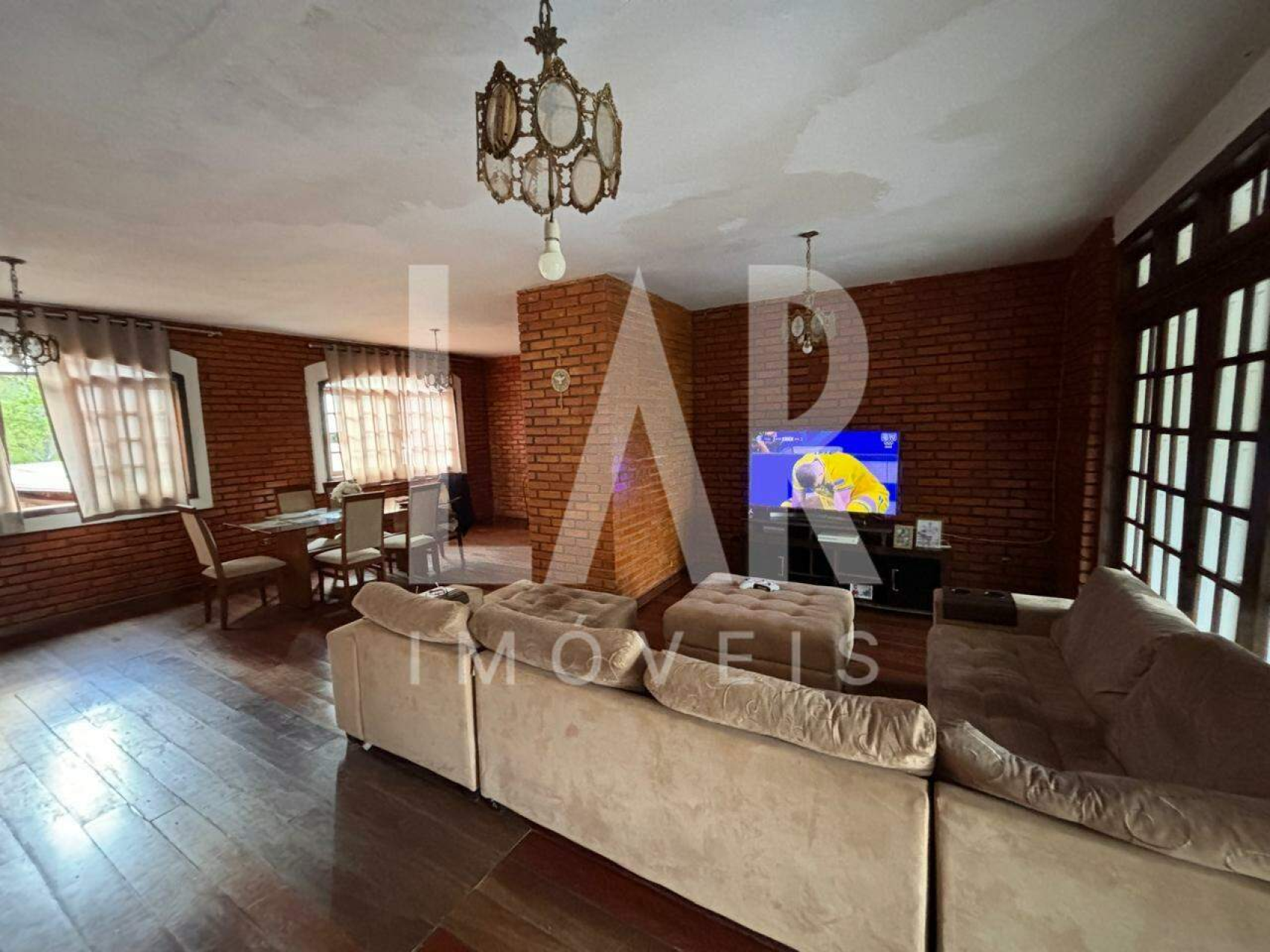 Casa de 3 quartos à venda, Santa Rita, Nova Lima - MG