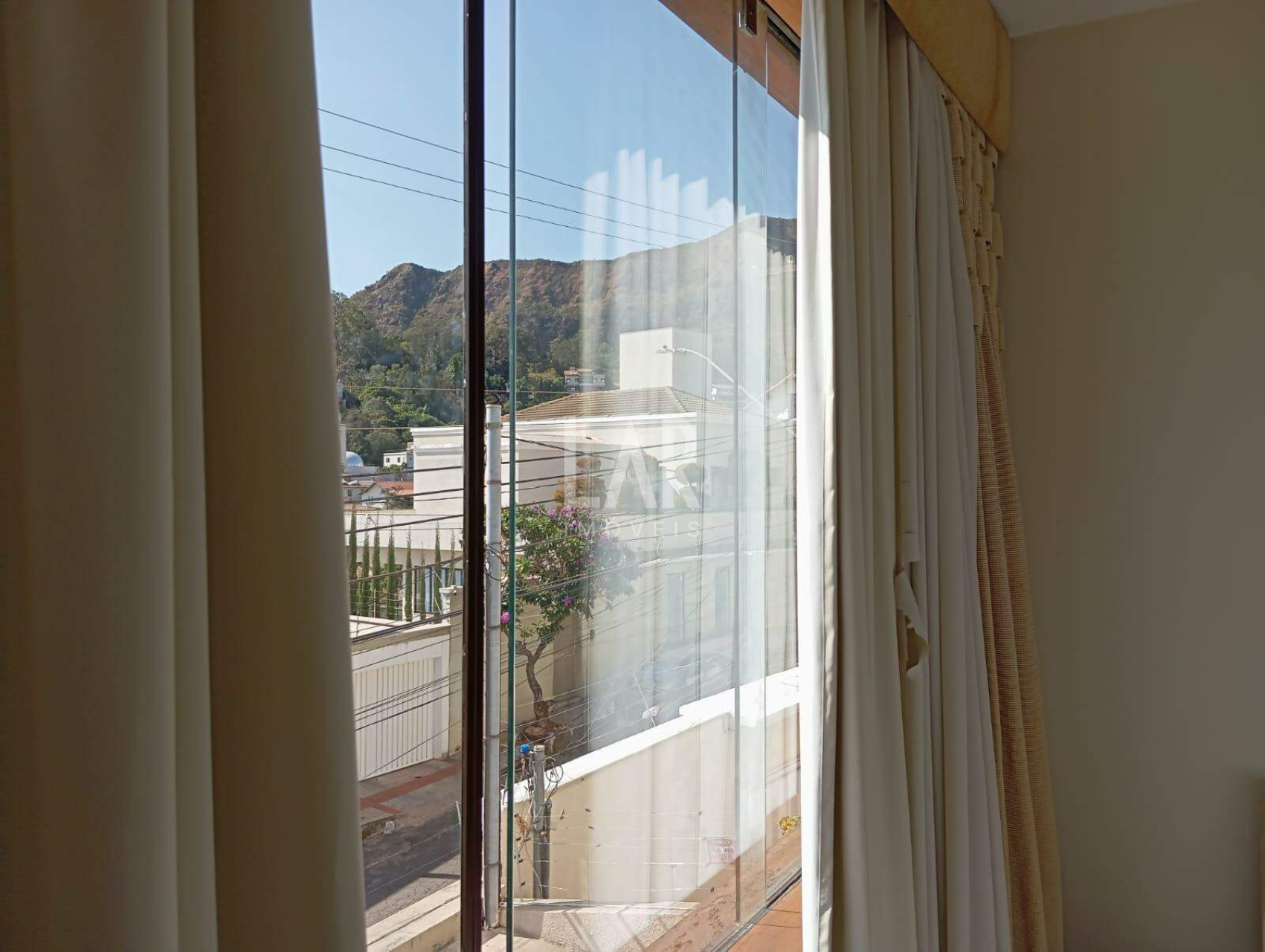 Casa de 5 quartos à venda, Mangabeiras, Belo Horizonte - MG
