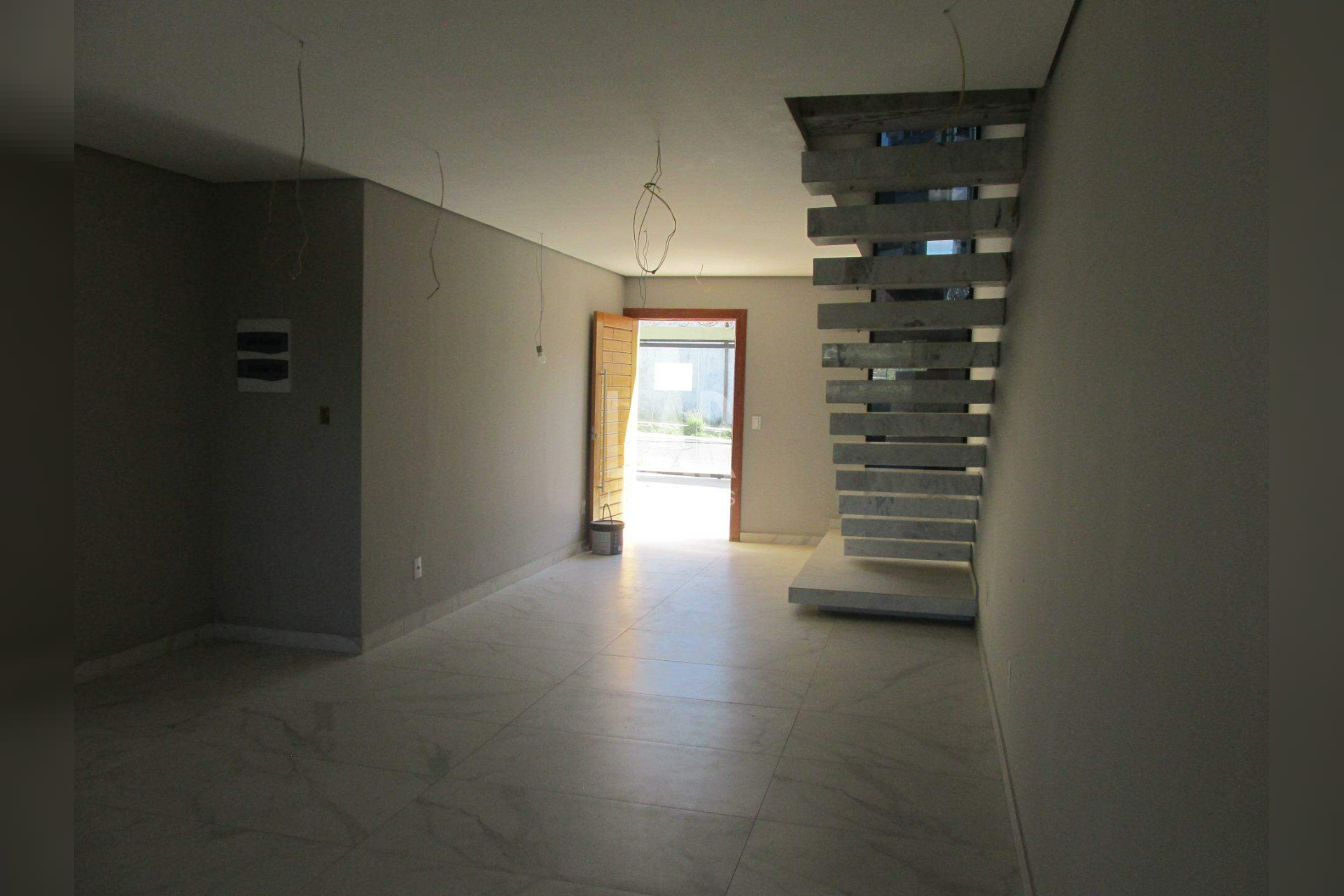 Casa Geminada de 3 quartos à venda, Planalto, Belo Horizonte - MG