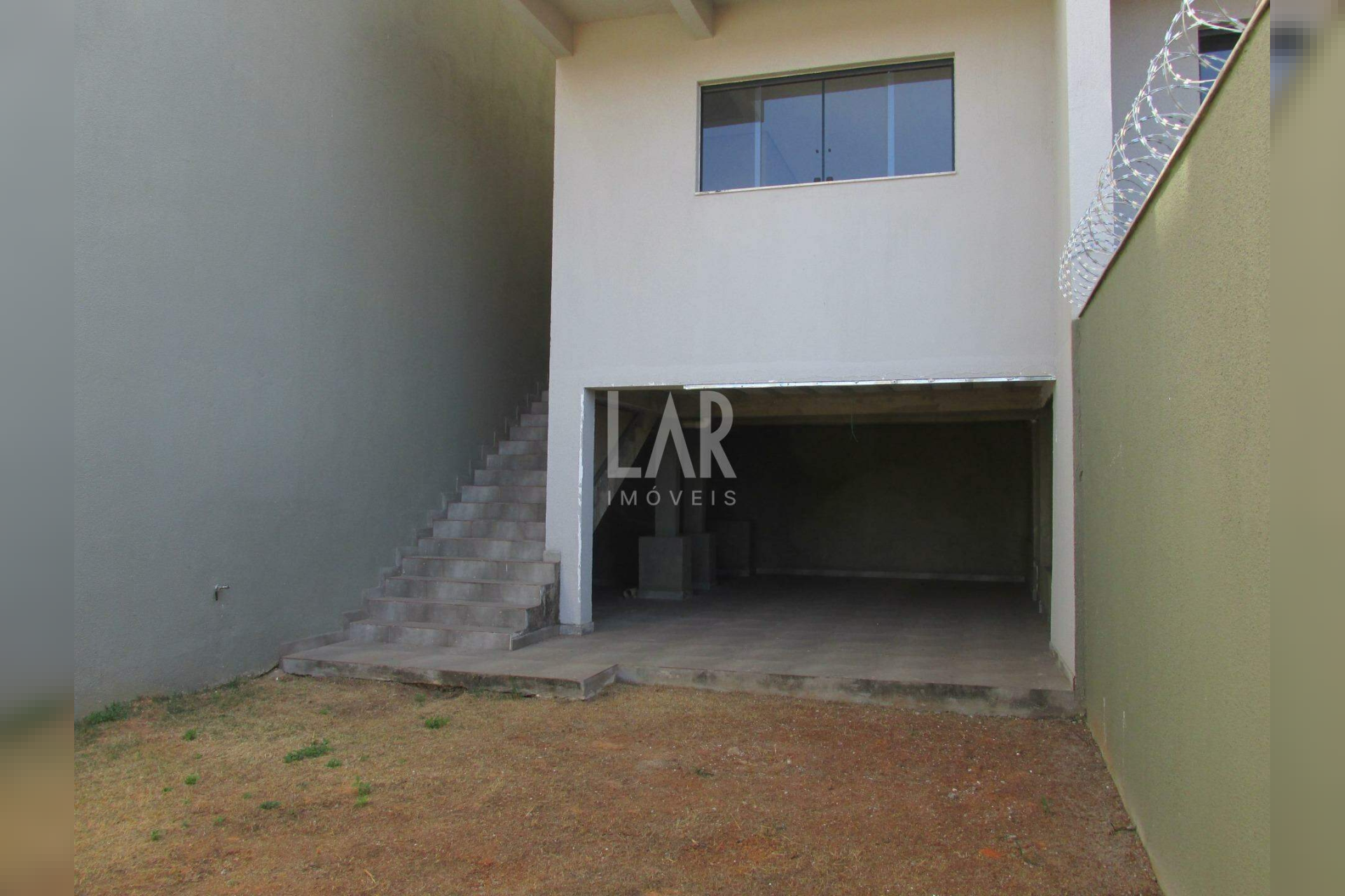 Casa Geminada de 3 quartos à venda, Planalto, Belo Horizonte - MG