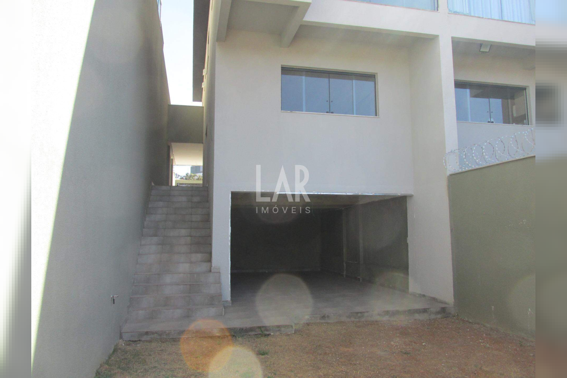 Casa Geminada de 3 quartos à venda, Planalto, Belo Horizonte - MG