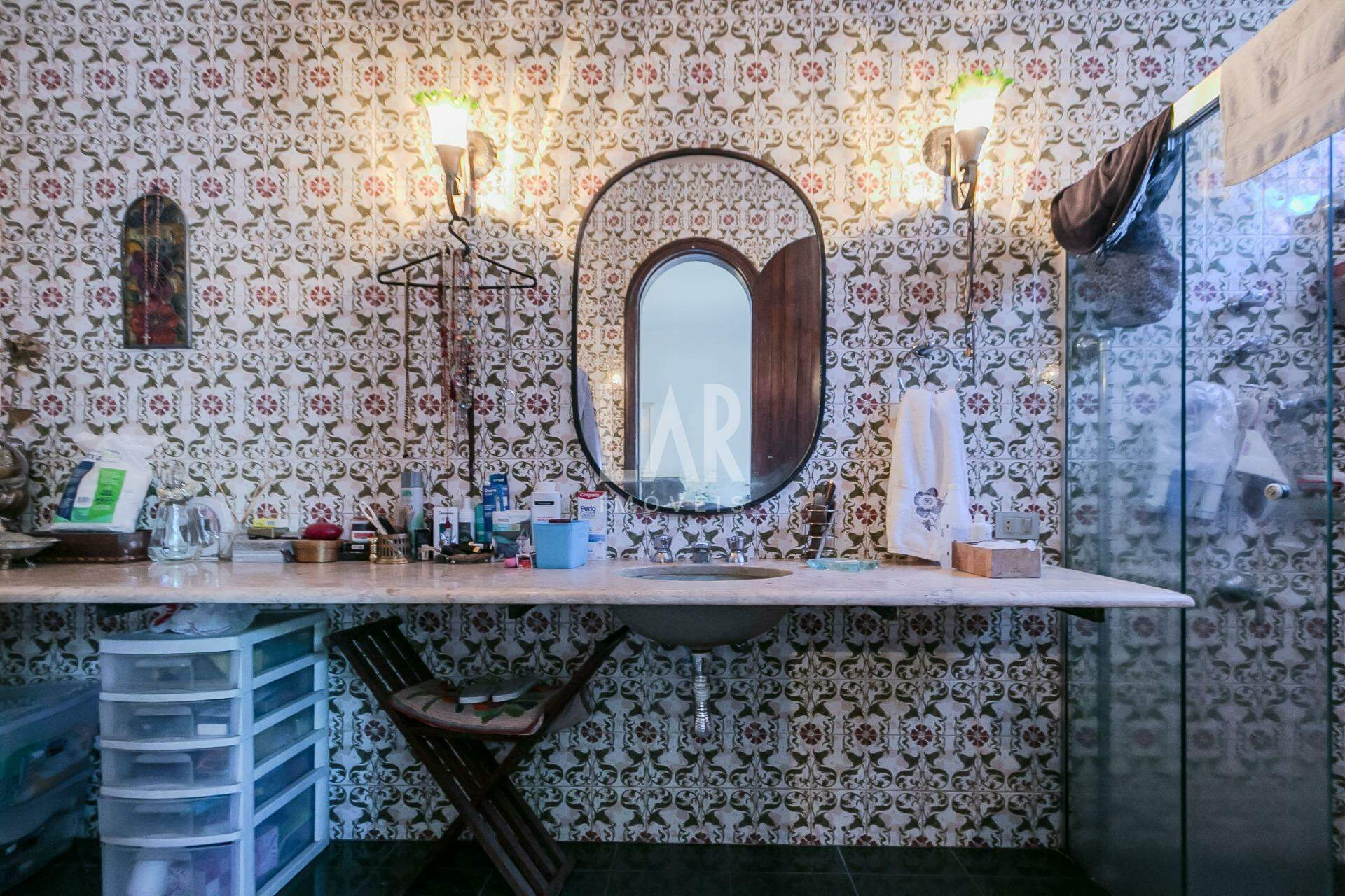 Casa de 5 quartos à venda, Santa Lúcia, Belo Horizonte - MG