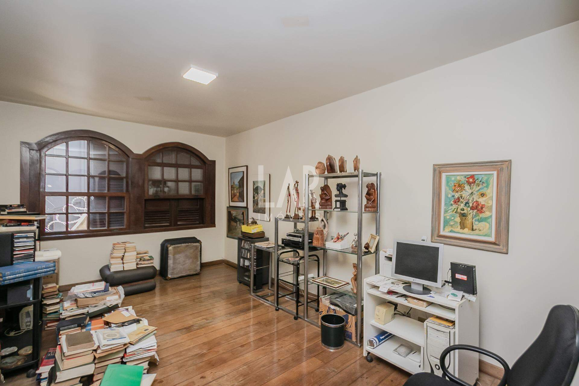 Casa de 5 quartos à venda, Santa Lúcia, Belo Horizonte - MG