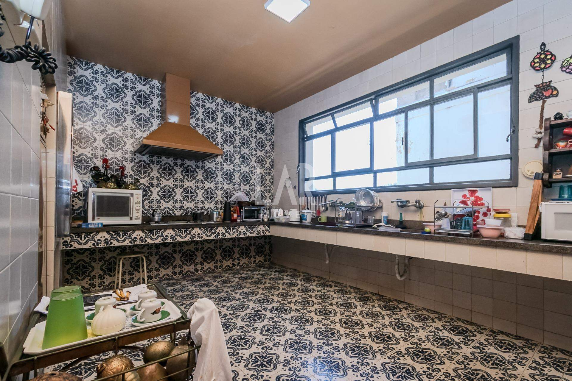 Casa de 5 quartos à venda, Santa Lúcia, Belo Horizonte - MG