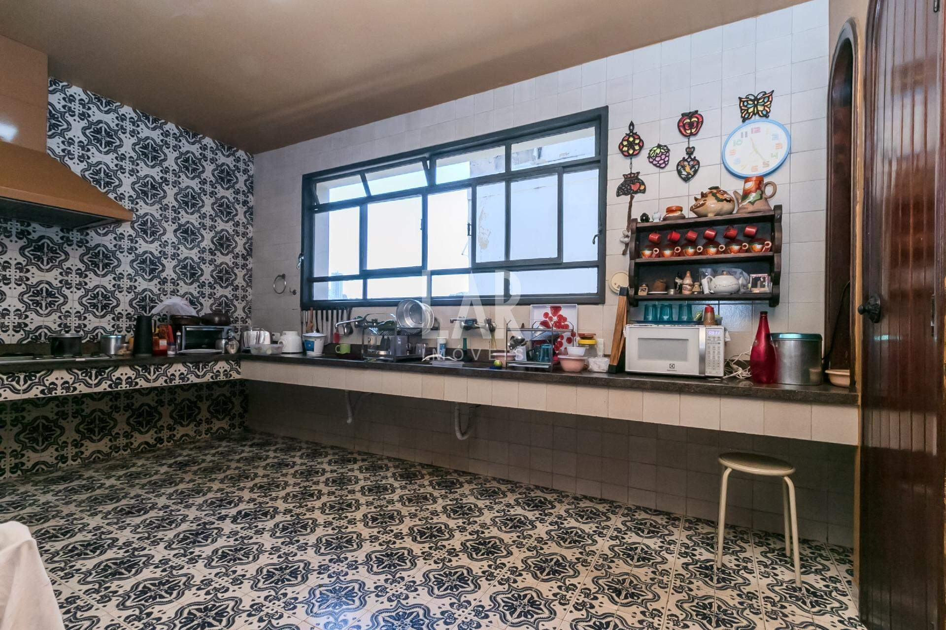 Casa de 5 quartos à venda, Santa Lúcia, Belo Horizonte - MG