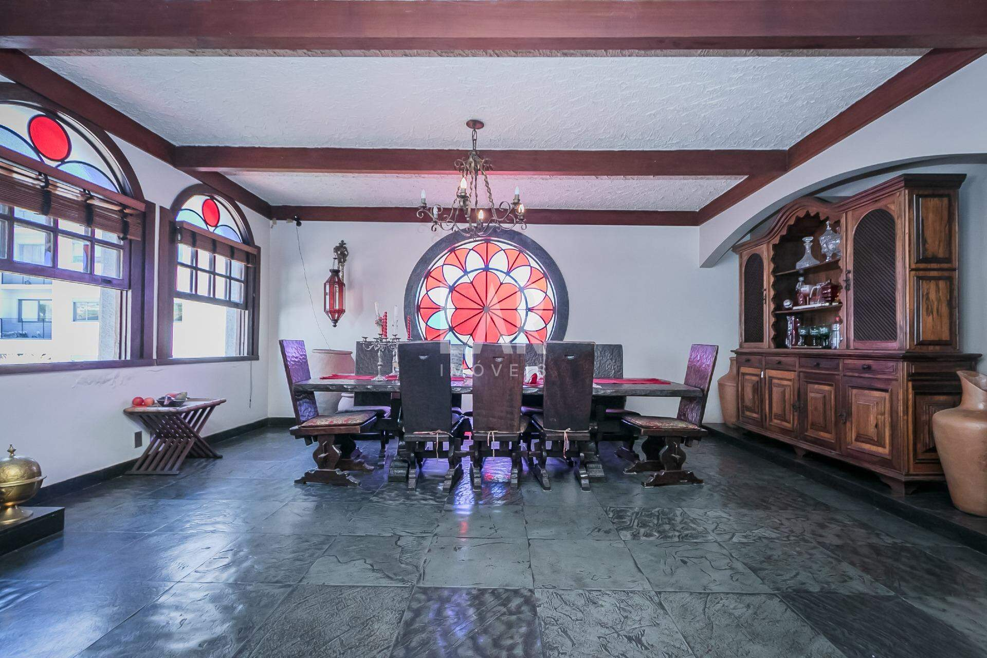 Casa de 5 quartos à venda, Santa Lúcia, Belo Horizonte - MG