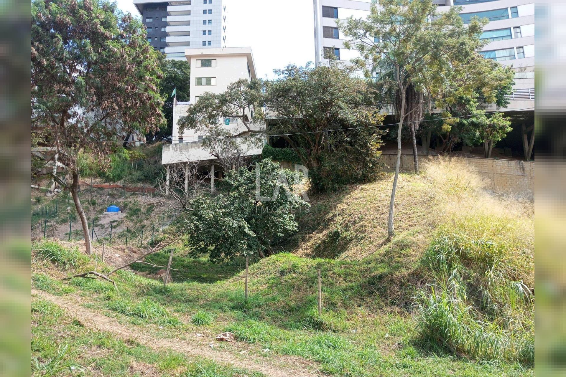 Lote - Terreno à venda, Santa Lúcia, Belo Horizonte - MG