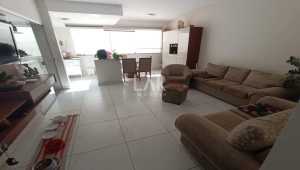 Casa Geminada de 3 quartos à venda, Santa Efigênia, Belo Horizonte - MG