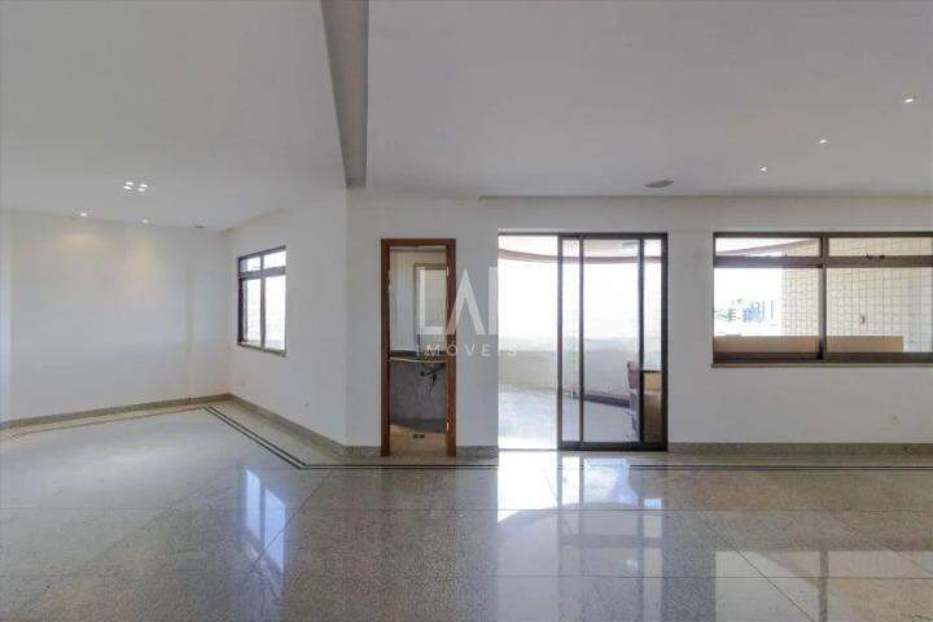Apartamento de 4 quartos à venda, Sagrada Família, Belo Horizonte - MG