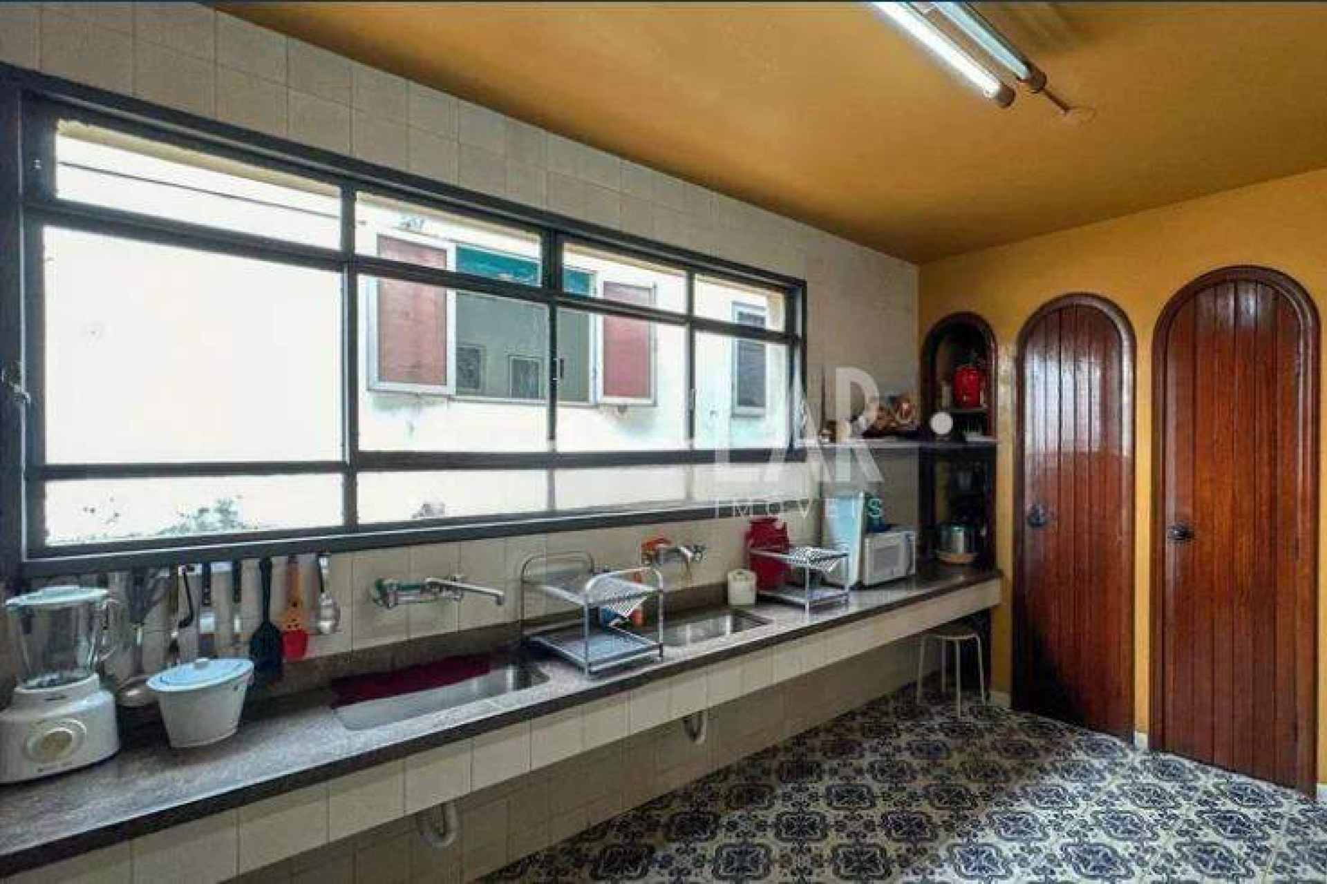Casa de 5 quartos para alugar, Santa Lúcia, Belo Horizonte - MG