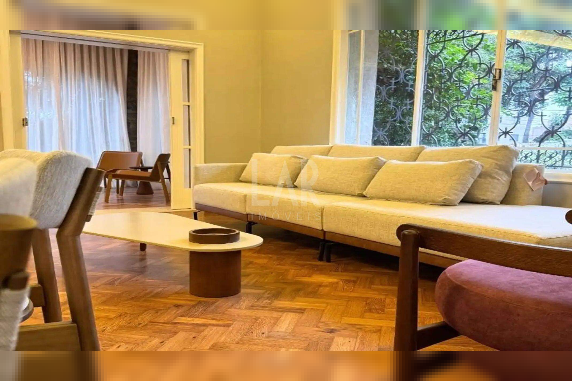 Casa Ferolla - Santo Antônio - Belo Horizonte, MG