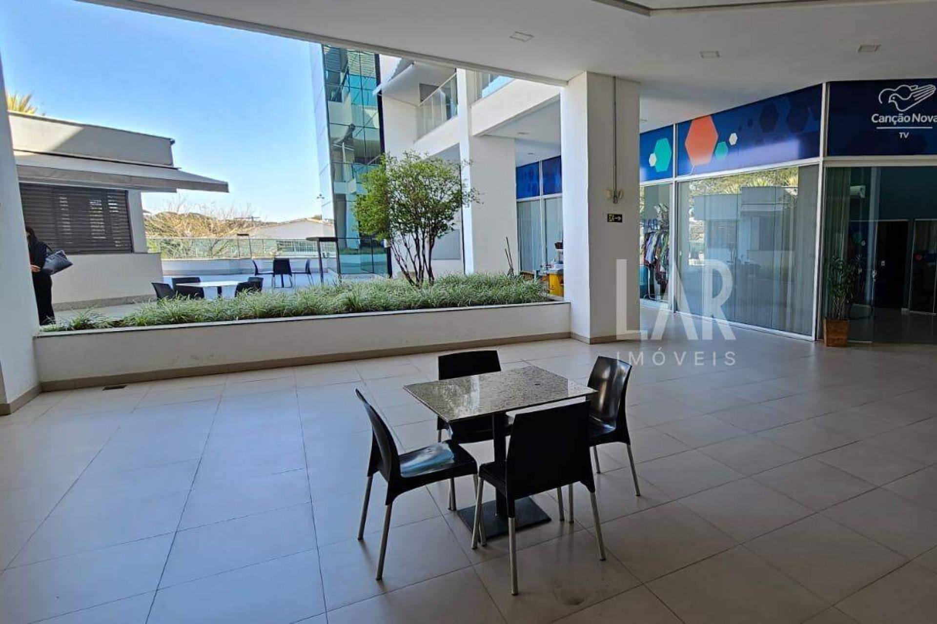 Street Mall Aeroporto - Liberdade - Belo Horizonte, MG