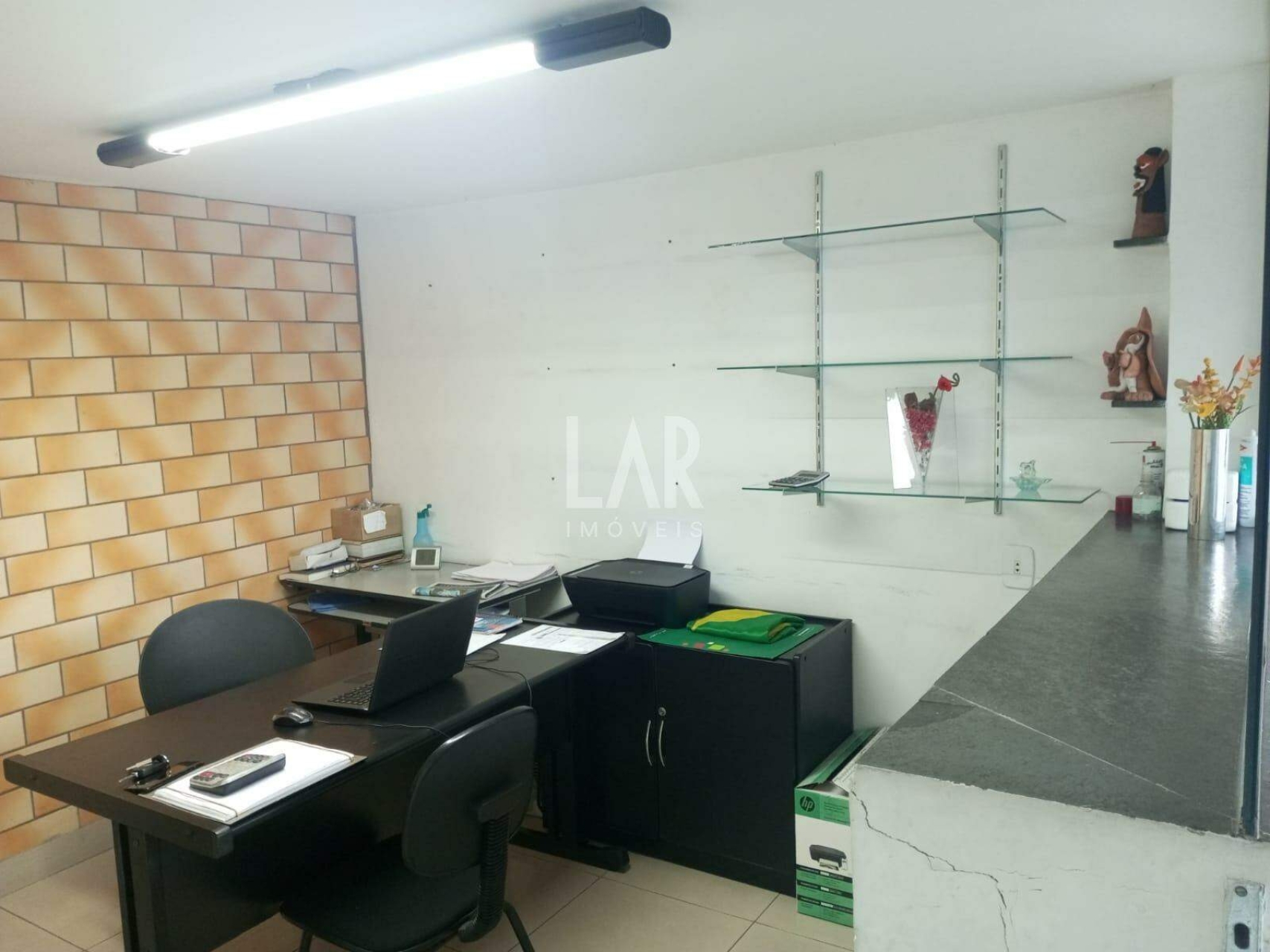 Casa de 3 quartos à venda, Coração Eucarístico, Belo Horizonte - MG