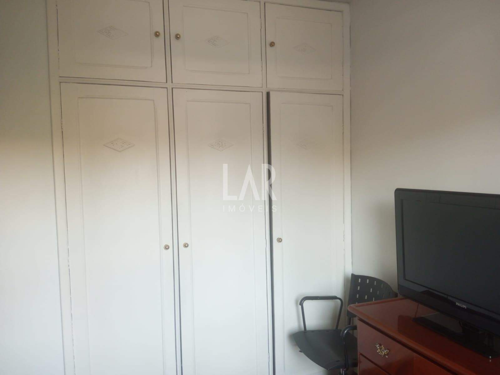 Casa de 3 quartos à venda, Coração Eucarístico, Belo Horizonte - MG