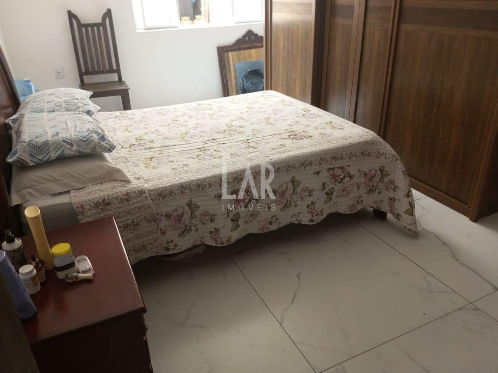 Casa de 4 quartos à venda, Nova Floresta, Belo Horizonte - MG