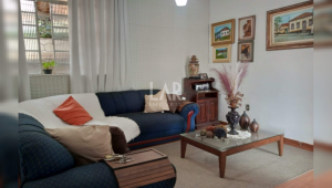 Casa de 4 quartos à venda, Santa Efigênia, Belo Horizonte - MG