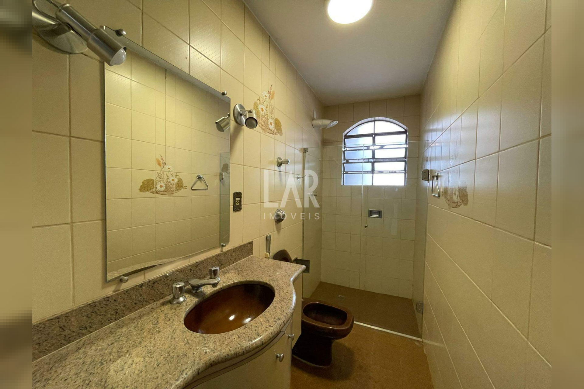 Casa de 4 quartos para alugar, São Luiz, Belo Horizonte - MG